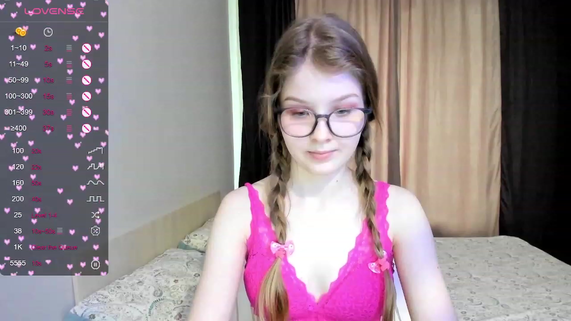 Gallery image thumbnail from EmilyEmber's myfreecams stream on, 10/18/2023, 11:40 image 5 of 20