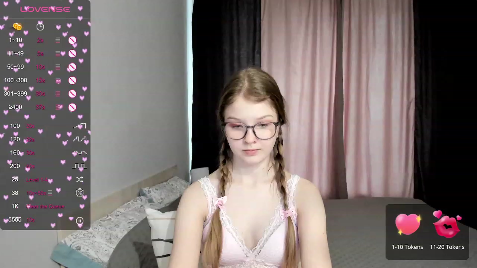 Gallery image thumbnail from EmilyEmber's myfreecams stream on, 10/19/2023, 10:31 image 17 of 20