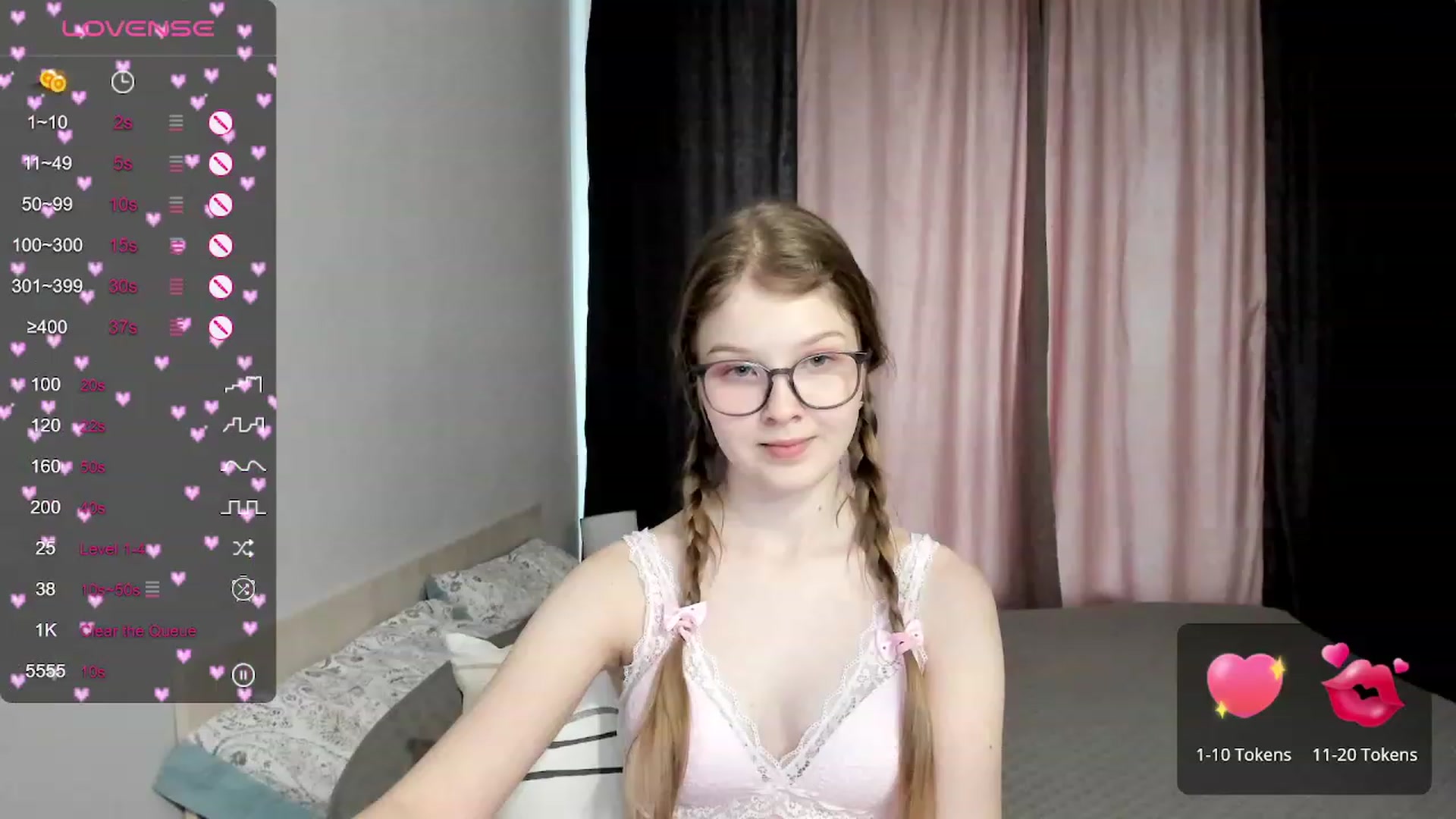 Gallery image thumbnail from EmilyEmber's myfreecams stream on, 10/19/2023, 10:31 image 15 of 20