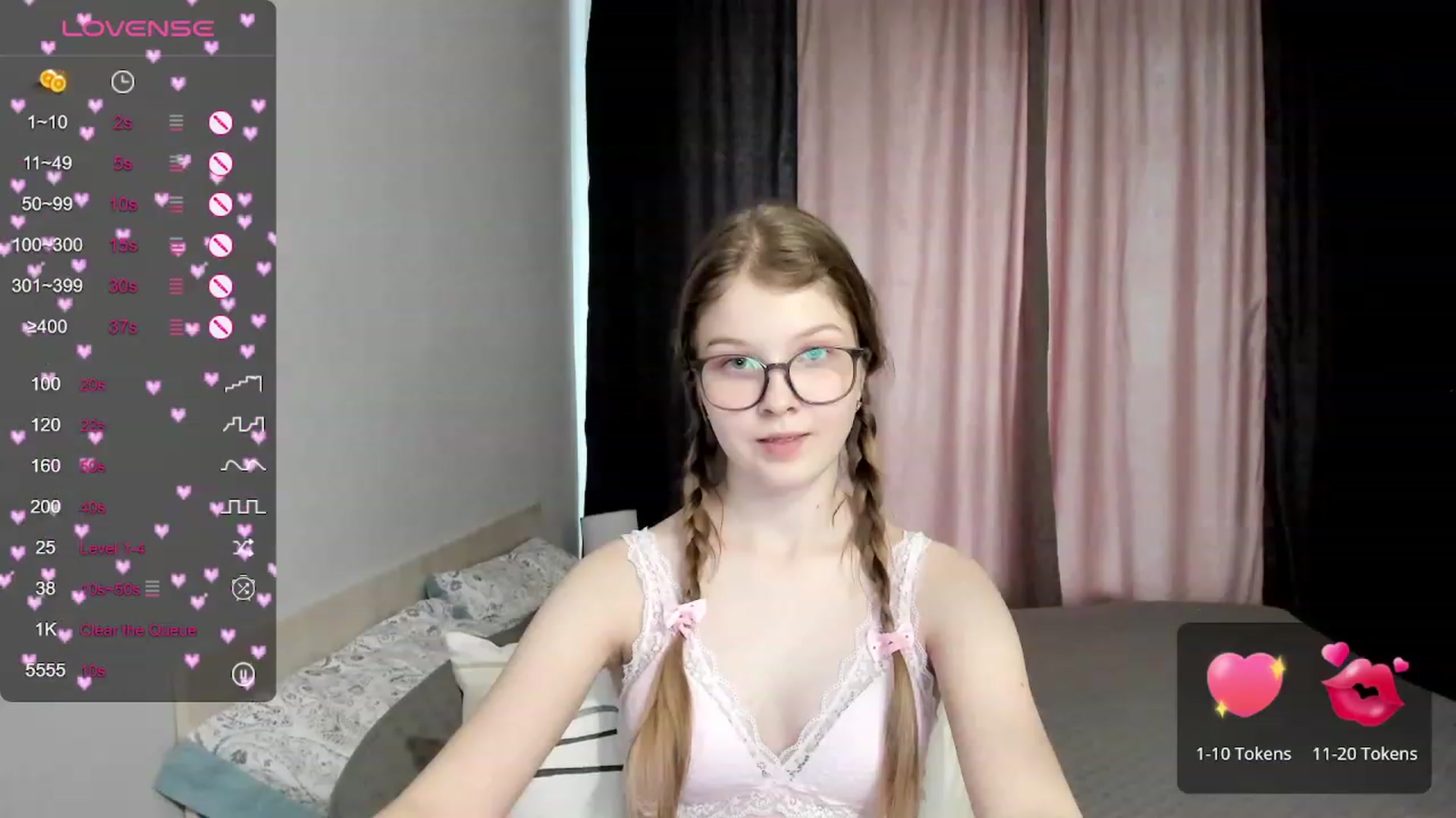 Gallery image thumbnail from EmilyEmber's myfreecams stream on, 10/19/2023, 10:31 image 16 of 20