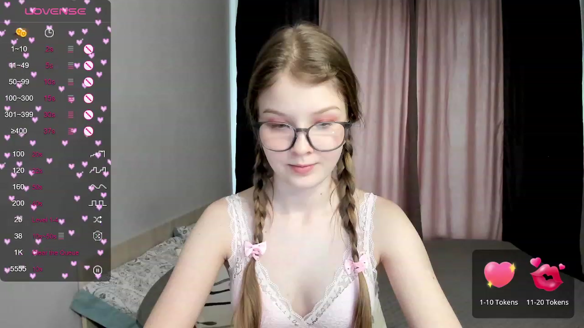 Gallery image thumbnail from EmilyEmber's myfreecams stream on, 10/19/2023, 10:31 image 13 of 20