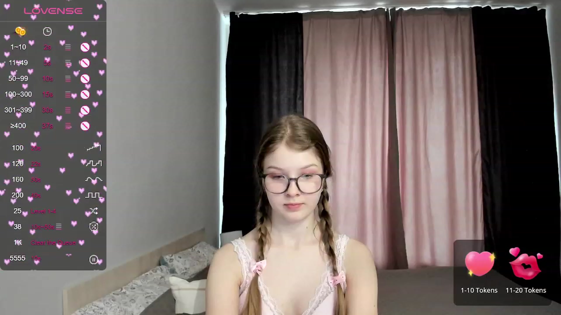 Gallery image thumbnail from EmilyEmber's myfreecams stream on, 10/19/2023, 10:50 image 2 of 20