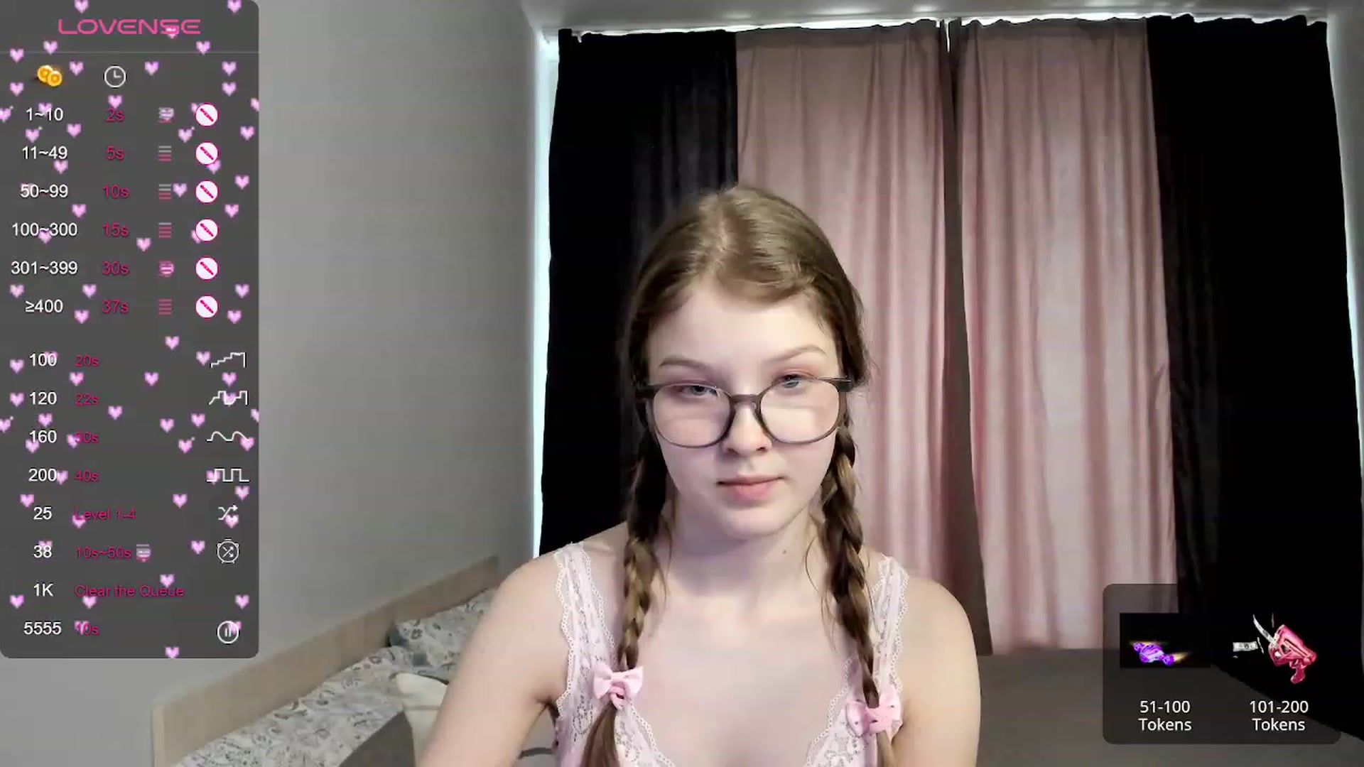Gallery image thumbnail from EmilyEmber's myfreecams stream on, 10/19/2023, 10:50 image 1 of 20