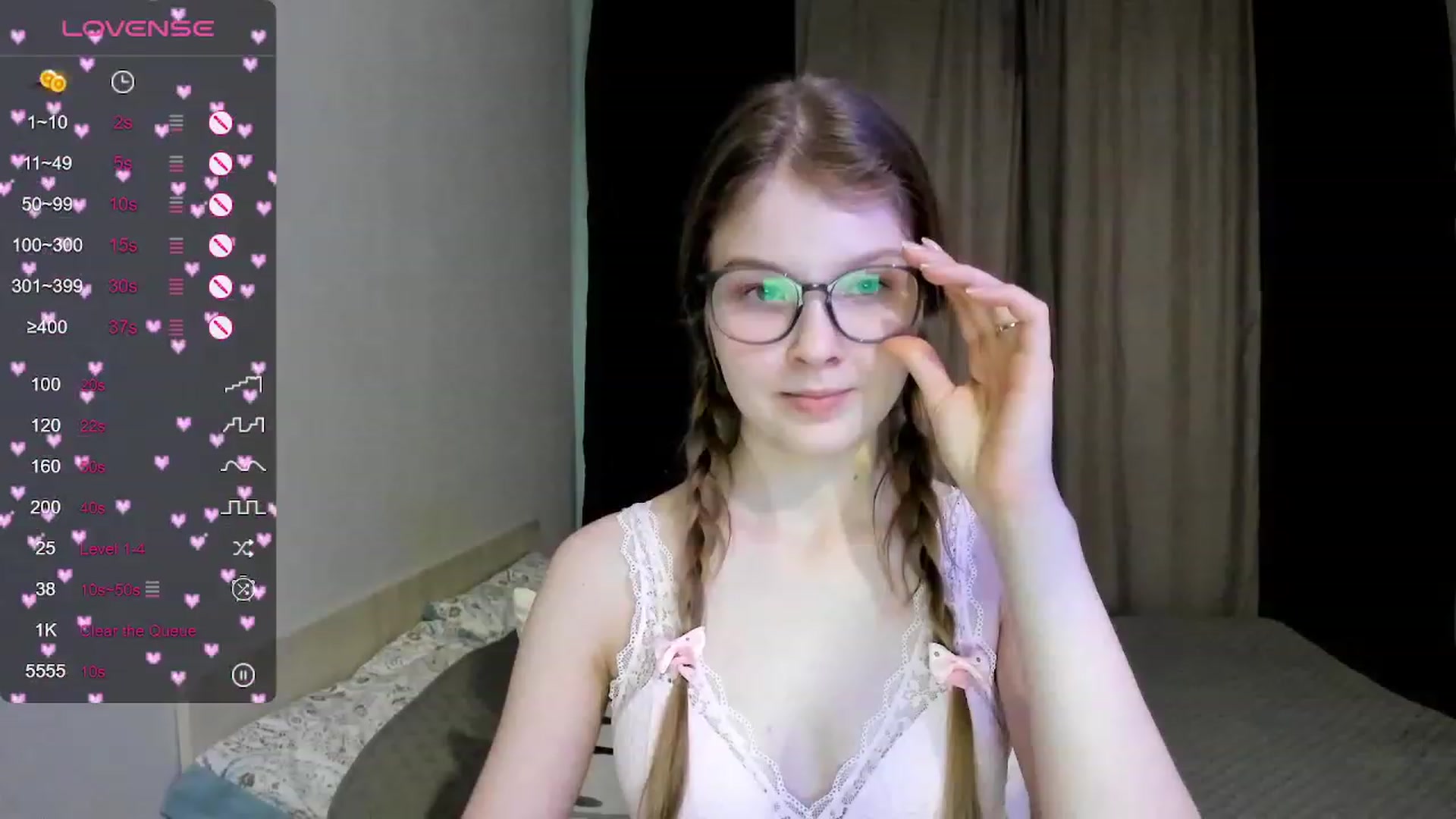 Gallery image thumbnail from EmilyEmber's myfreecams stream on, 10/19/2023, 14:15 image 16 of 20
