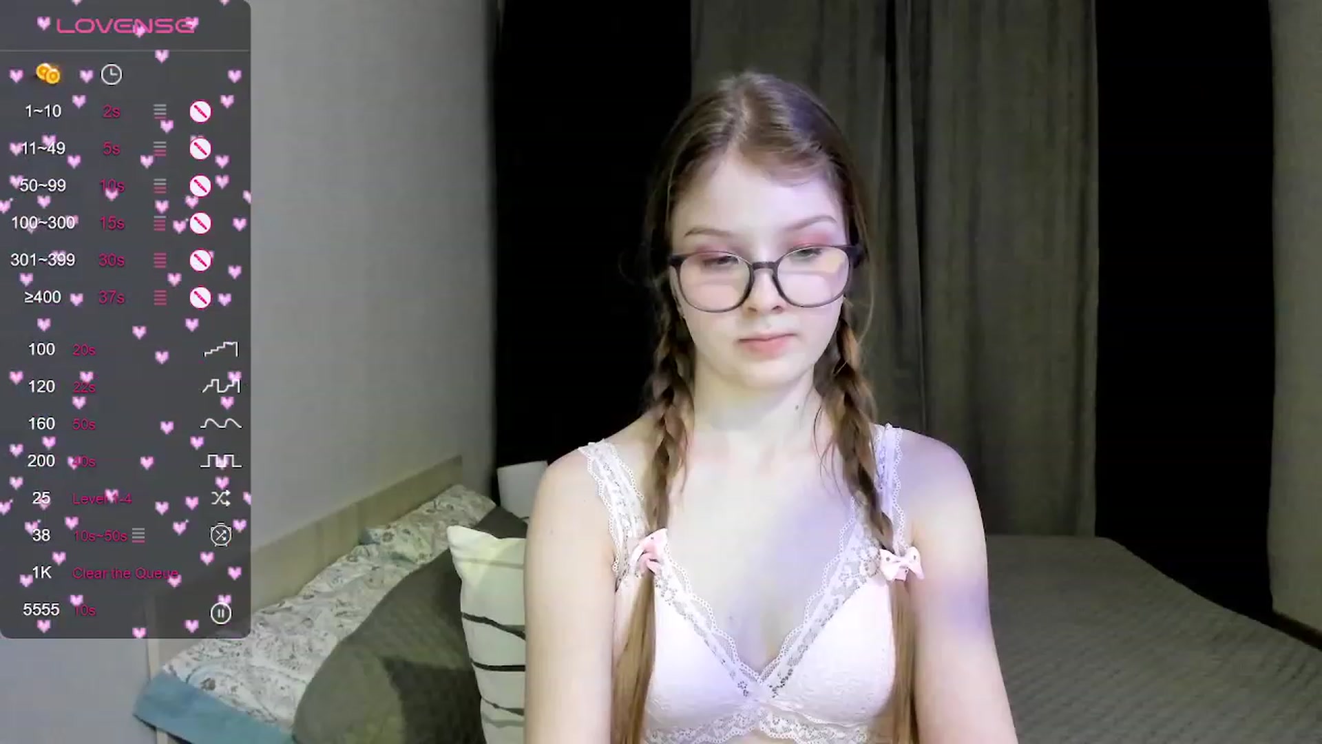 Gallery image thumbnail from EmilyEmber's myfreecams stream on, 10/19/2023, 15:11 image 14 of 20