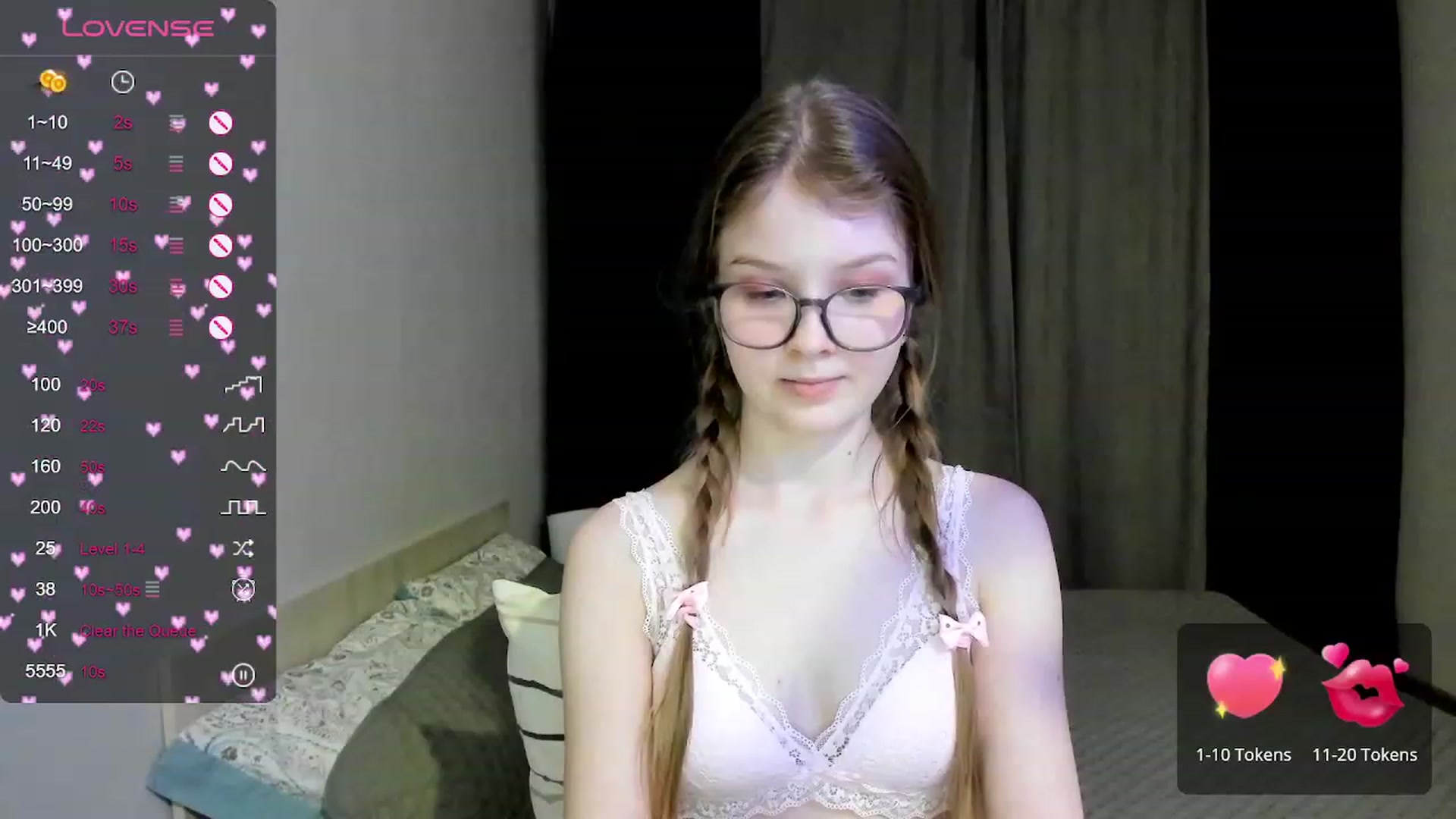 Gallery image thumbnail from EmilyEmber's myfreecams stream on, 10/19/2023, 15:11 image 15 of 20