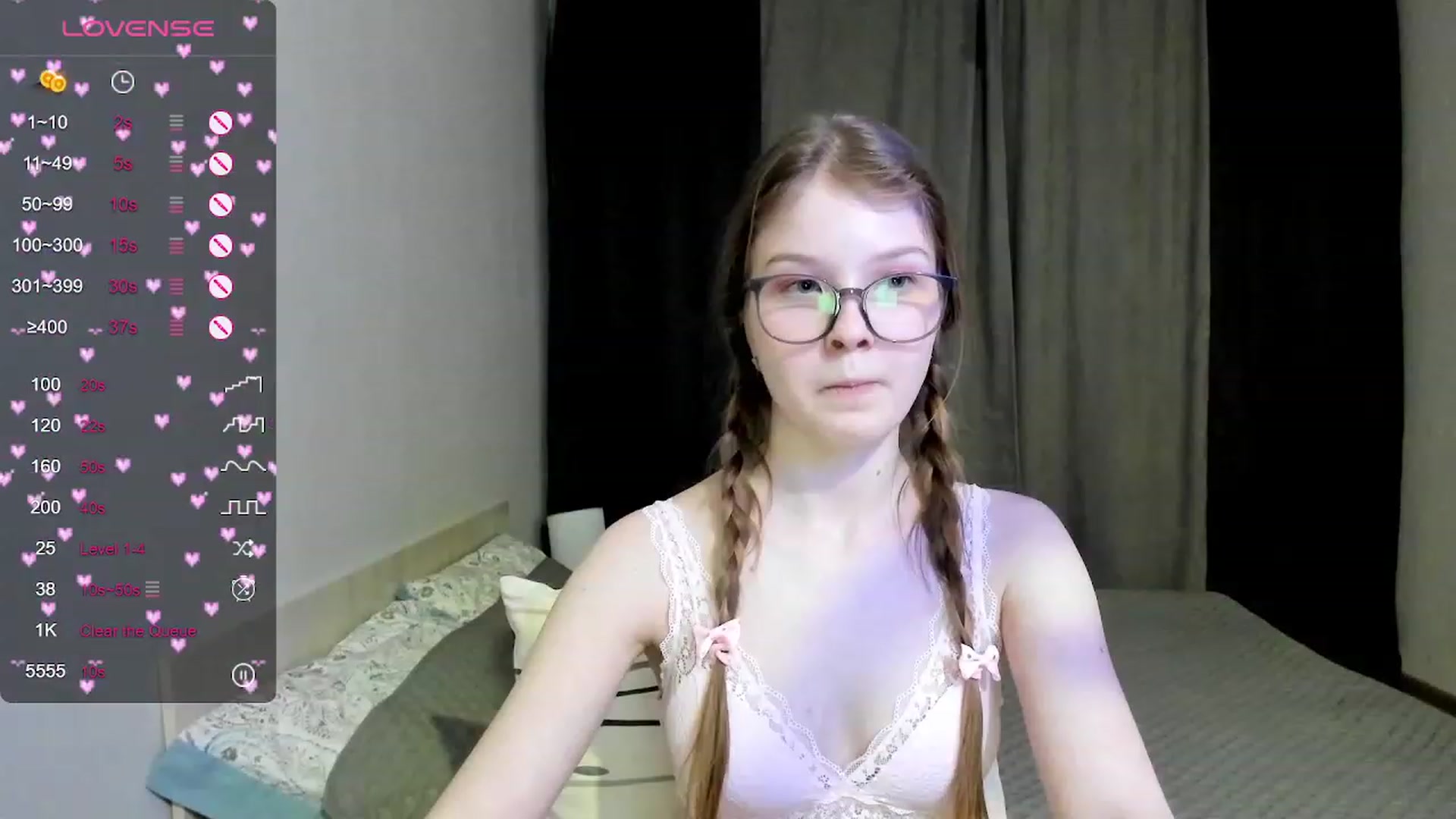 Gallery image thumbnail from EmilyEmber's myfreecams stream on, 10/19/2023, 15:11 image 4 of 20