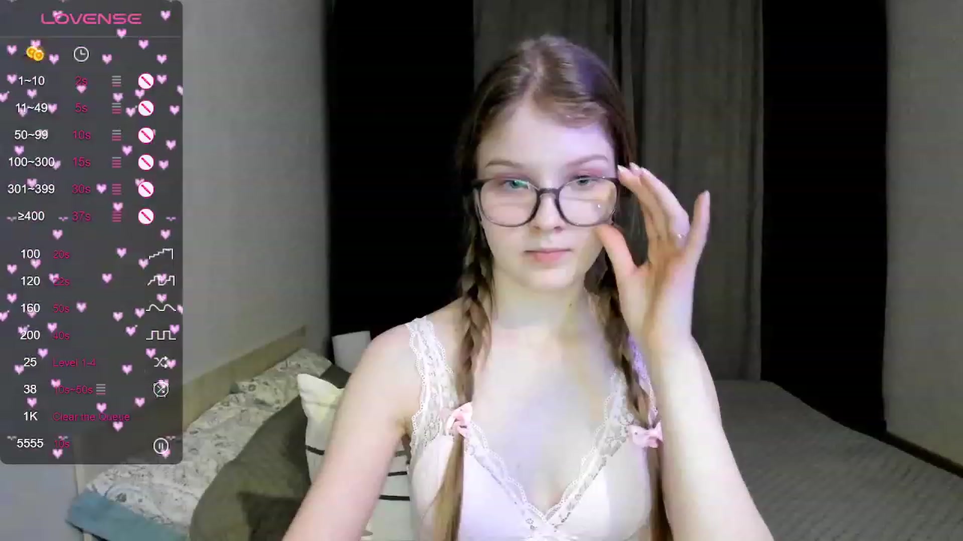 Gallery image thumbnail from EmilyEmber's myfreecams stream on, 10/19/2023, 17:04 image 13 of 20