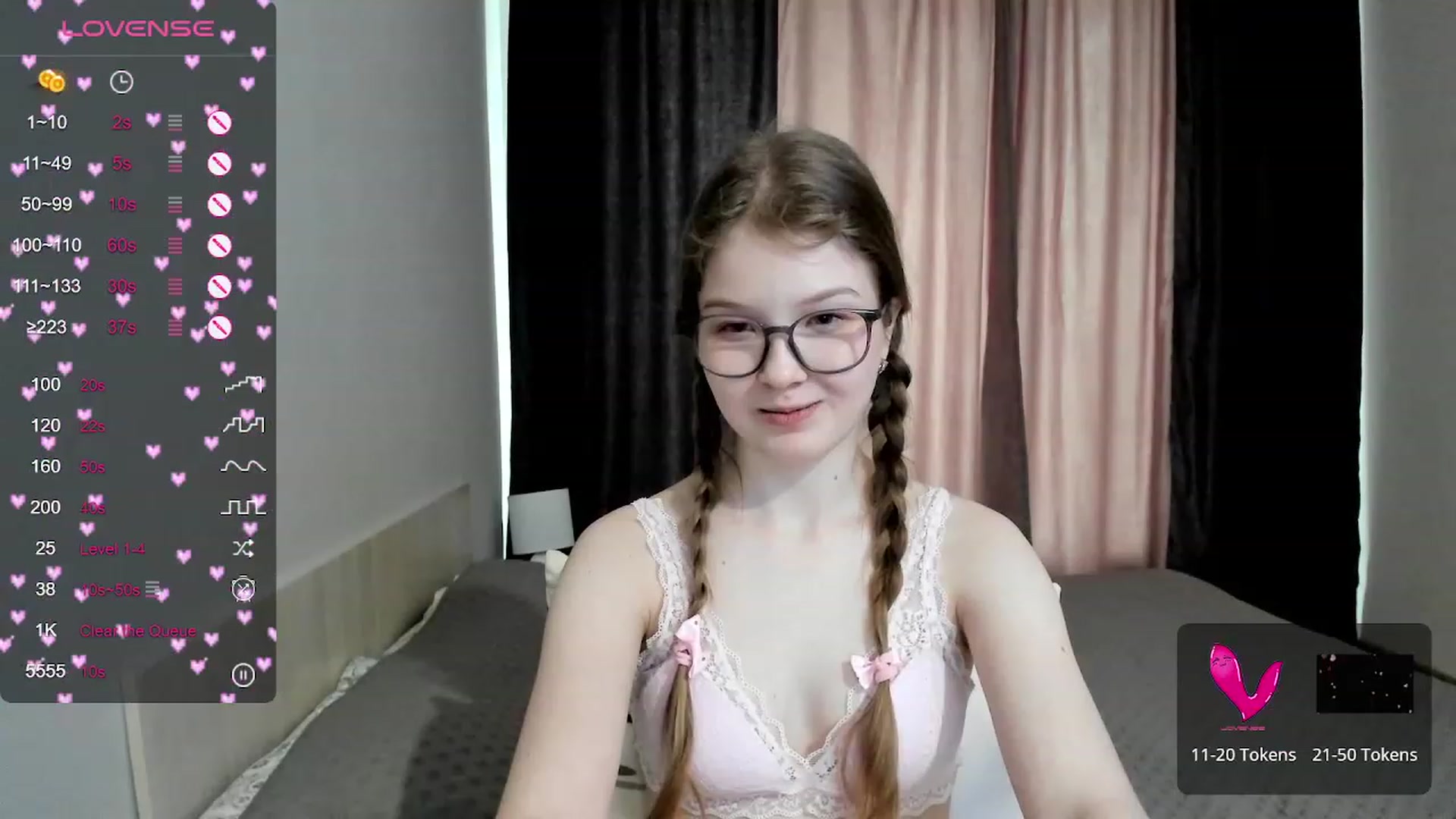 Gallery image thumbnail from EmilyEmber's myfreecams stream on, 10/22/2023, 10:12 image 13 of 20