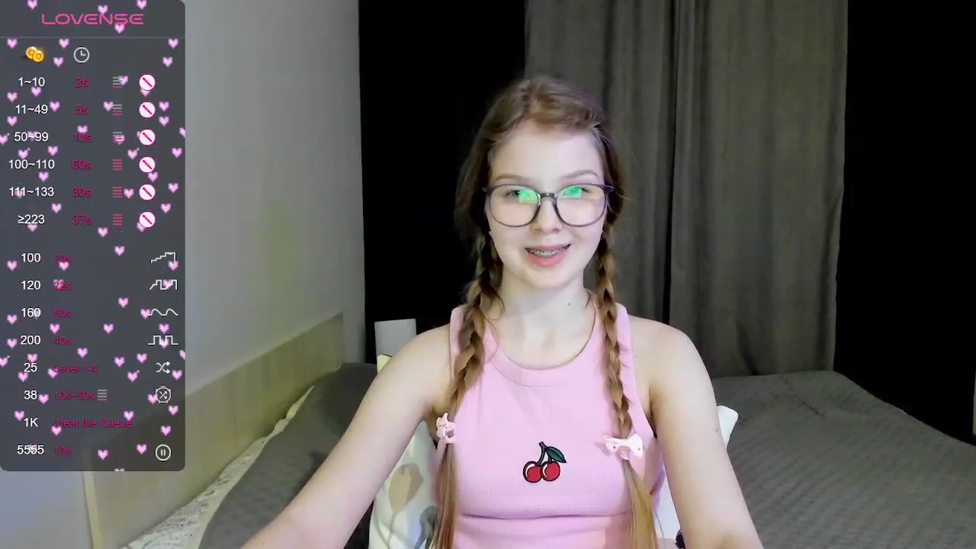 Gallery image thumbnail from EmilyEmber's myfreecams stream on, 10/25/2023, 15:31 image 12 of 20