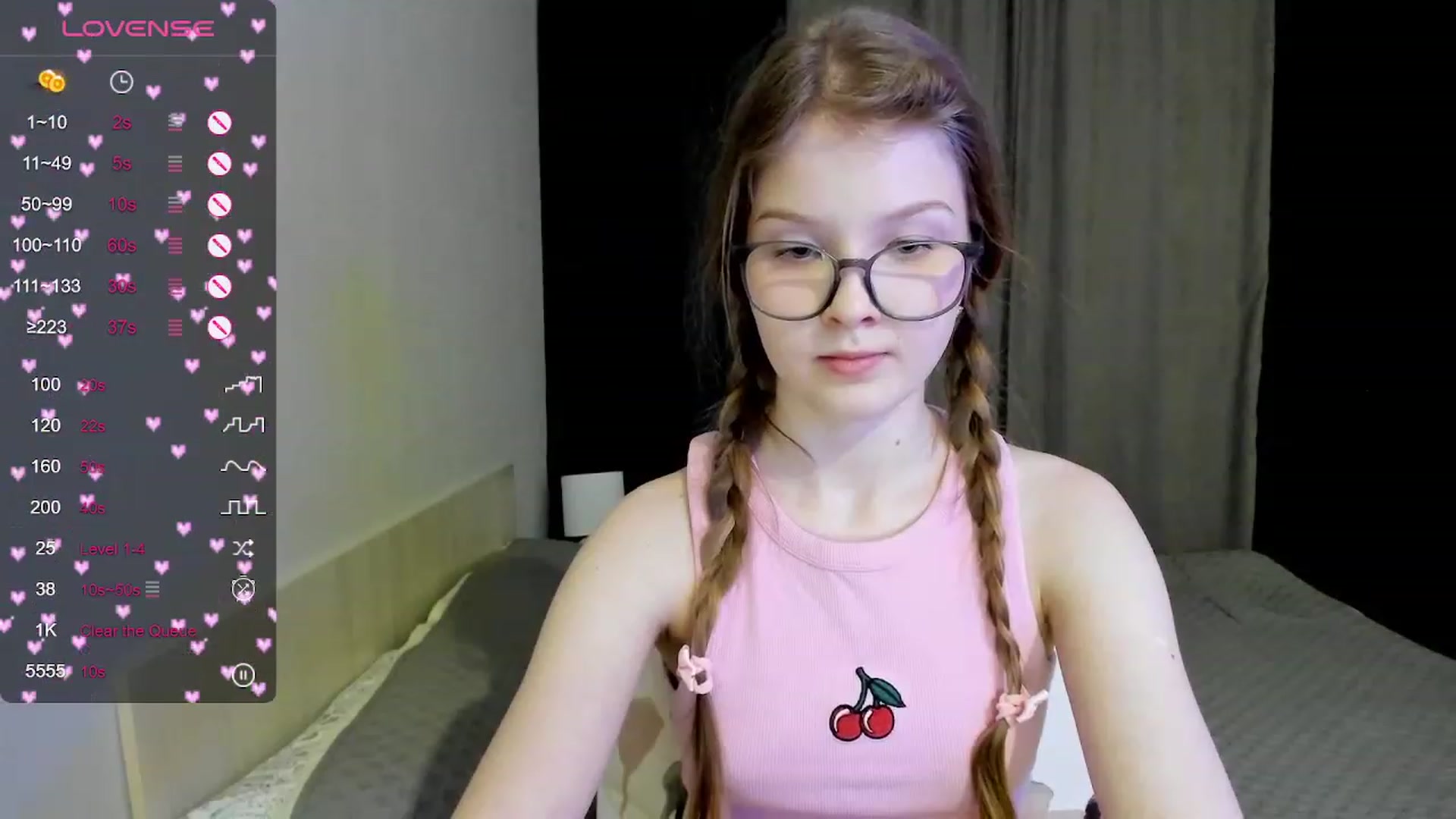 Gallery image thumbnail from EmilyEmber's myfreecams stream on, 10/25/2023, 15:31 image 6 of 20