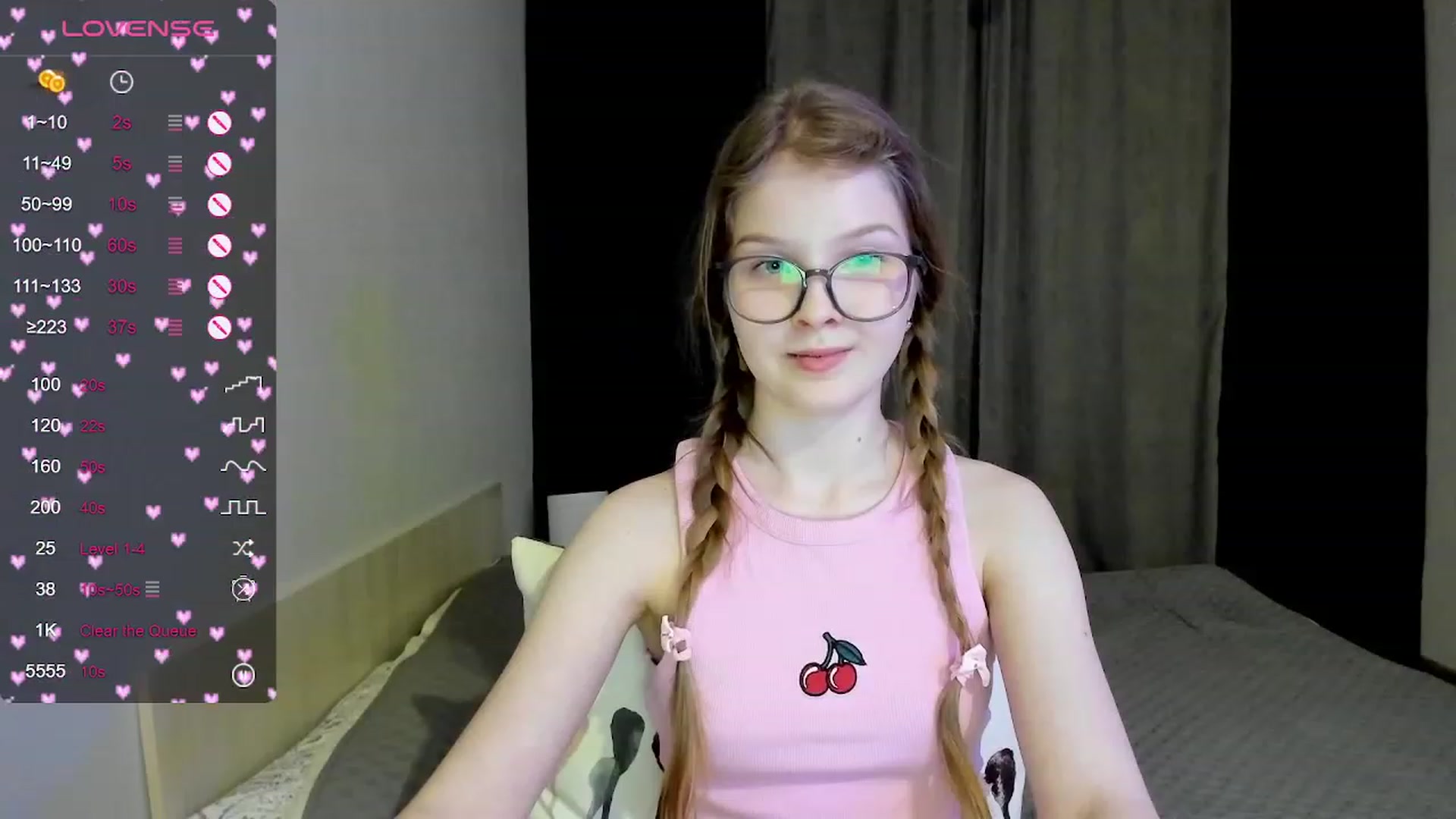Gallery image thumbnail from EmilyEmber's myfreecams stream on, 10/25/2023, 16:40 image 1 of 20