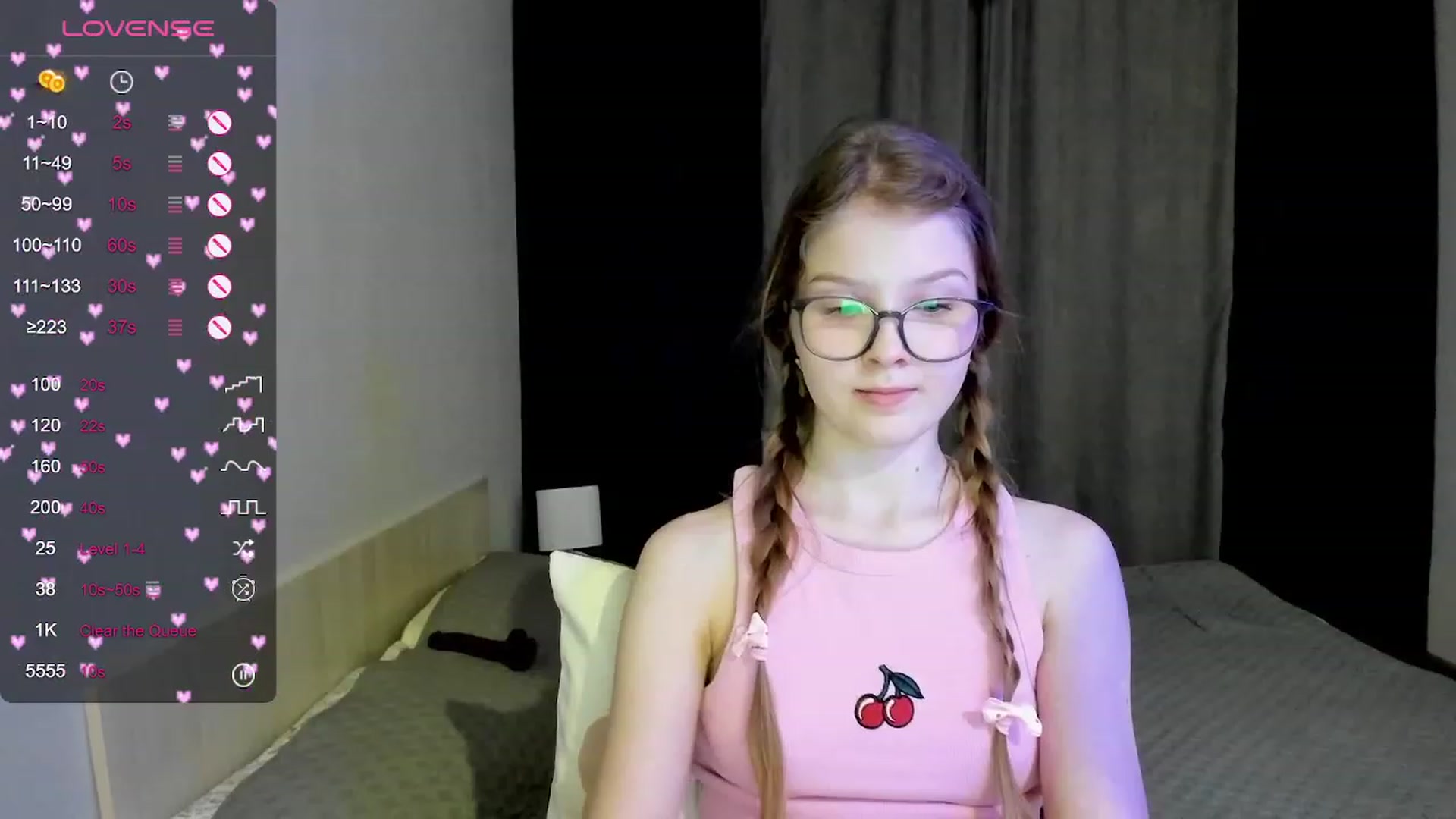 Gallery image thumbnail from EmilyEmber's myfreecams stream on, 10/25/2023, 16:40 image 19 of 20