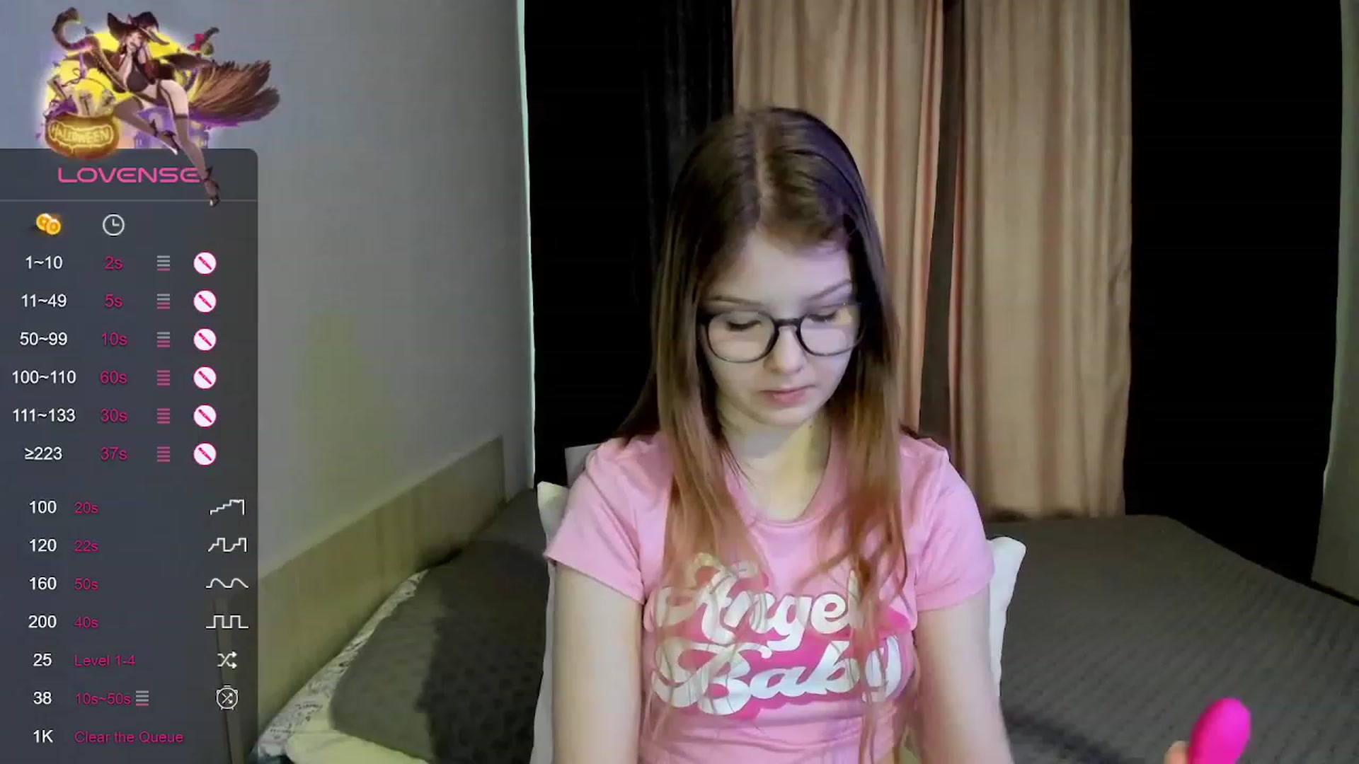 Gallery image thumbnail from EmilyEmber's myfreecams stream on, 10/29/2023, 07:59 image 17 of 20