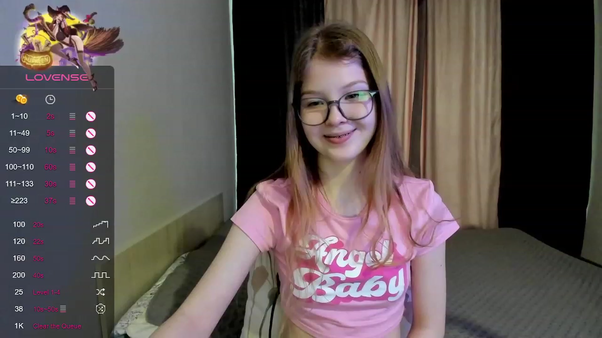 Gallery image thumbnail from EmilyEmber's myfreecams stream on, 10/29/2023, 07:59 image 15 of 20
