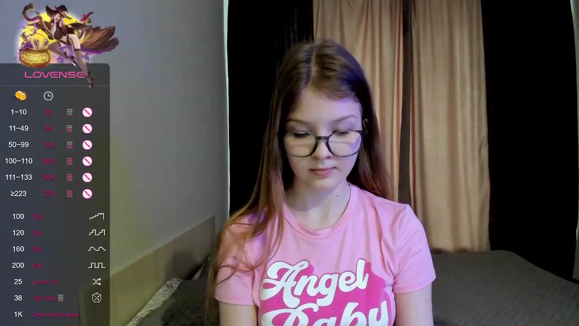 Gallery image thumbnail from EmilyEmber's myfreecams stream on, 10/29/2023, 09:01 image 14 of 20