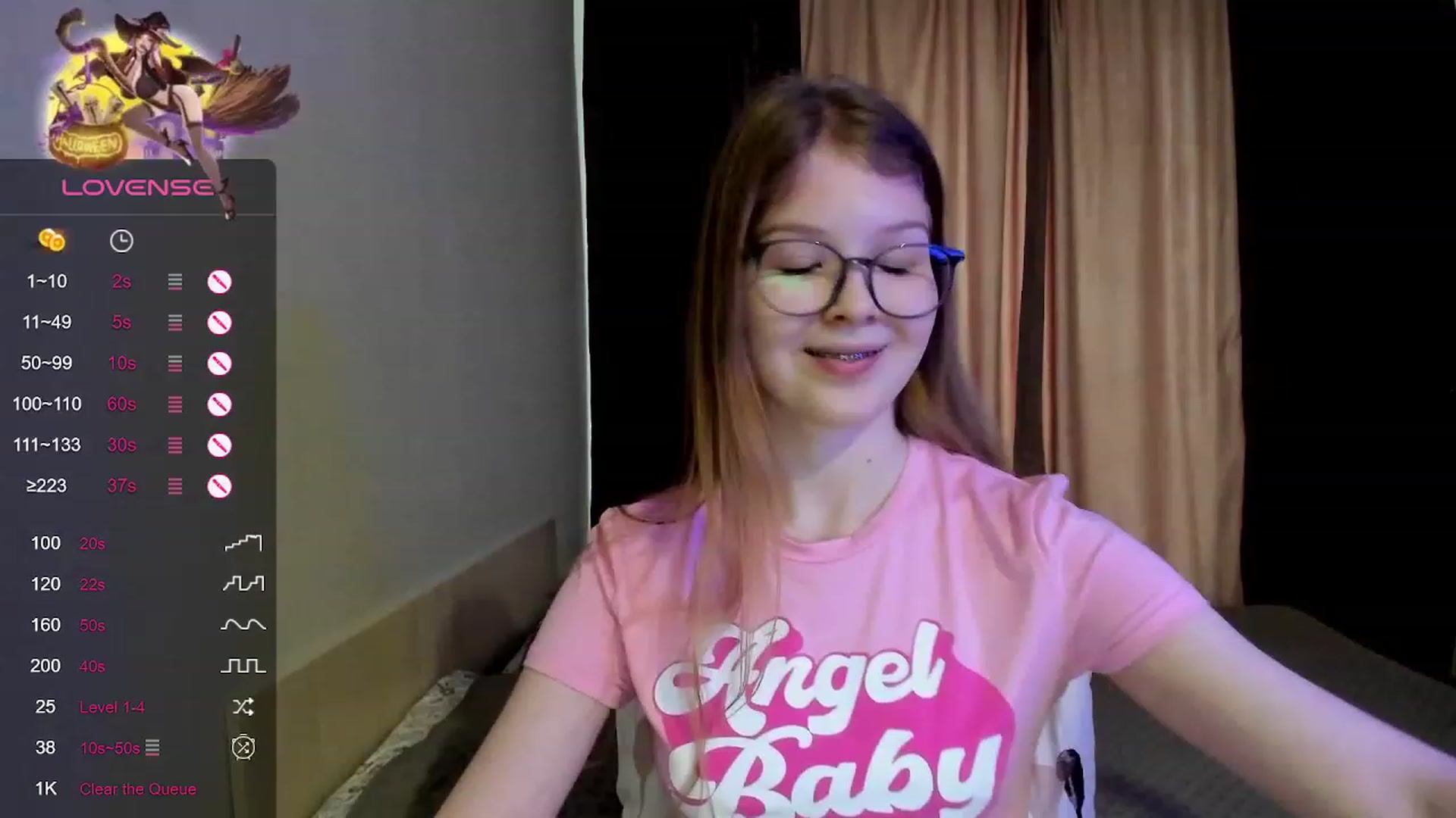Gallery image thumbnail from EmilyEmber's myfreecams stream on, 10/29/2023, 09:01 image 17 of 20