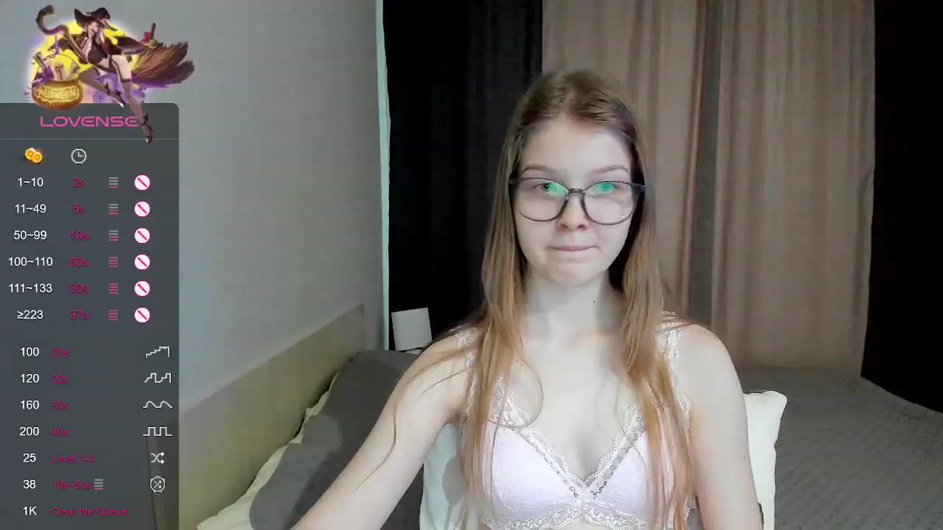 Gallery image thumbnail from EmilyEmber's myfreecams stream on, 11/02/2023, 09:02 image 12 of 20