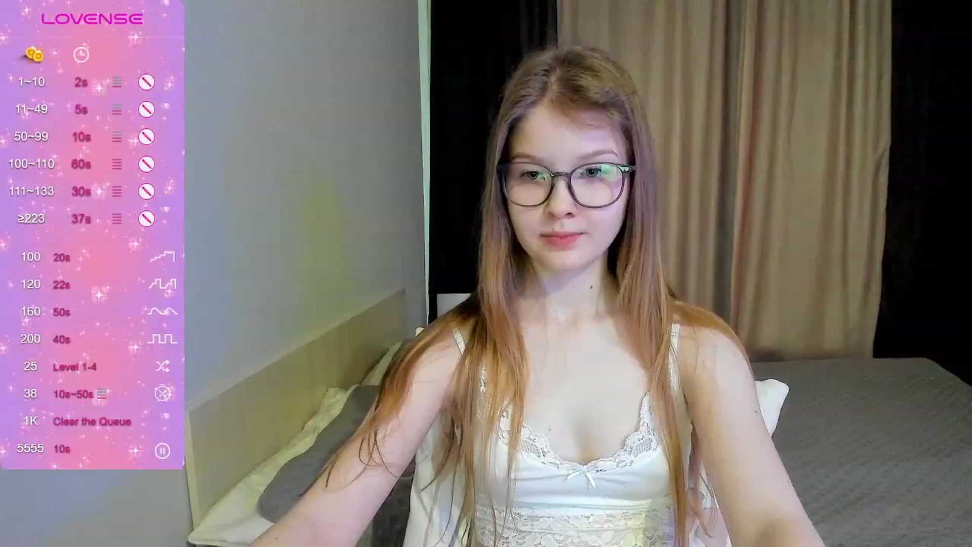 Gallery image thumbnail from EmilyEmber's myfreecams stream on, 11/06/2023, 09:18 image 1 of 20