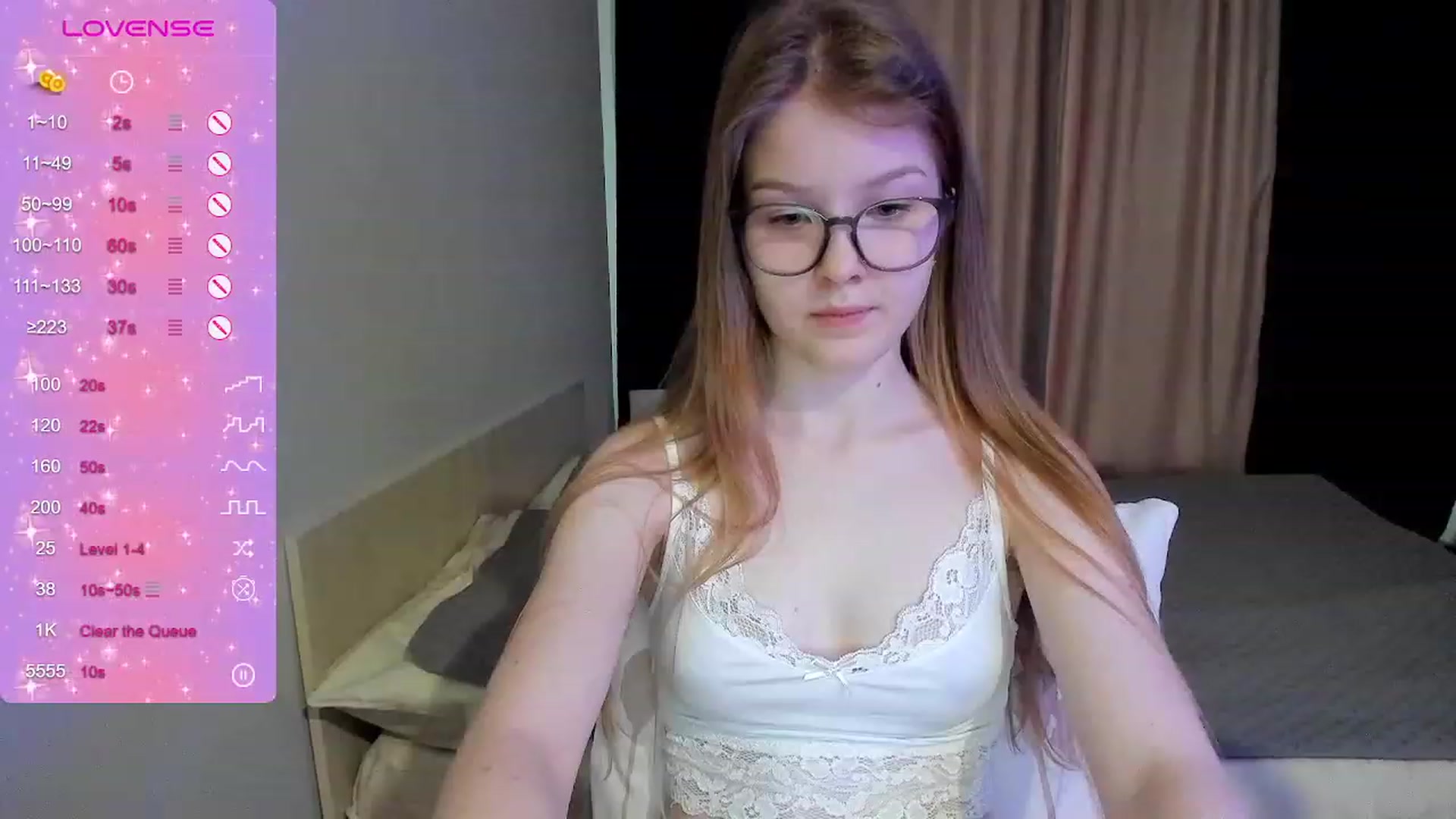 Gallery image thumbnail from EmilyEmber's myfreecams stream on, 11/06/2023, 09:18 image 14 of 20
