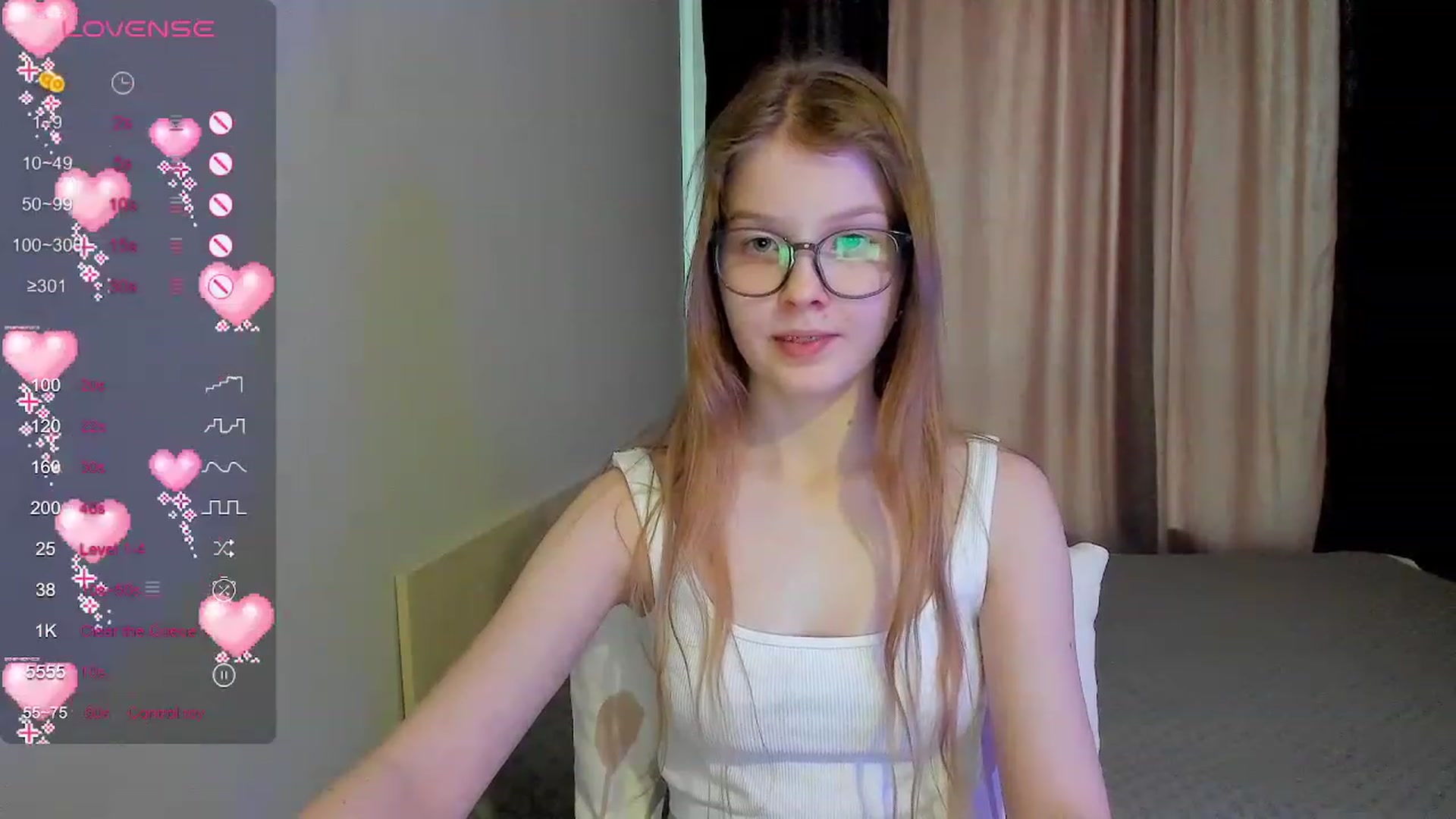 Gallery image thumbnail from EmilyEmber's myfreecams stream on, 11/16/2023, 11:47 image 14 of 20