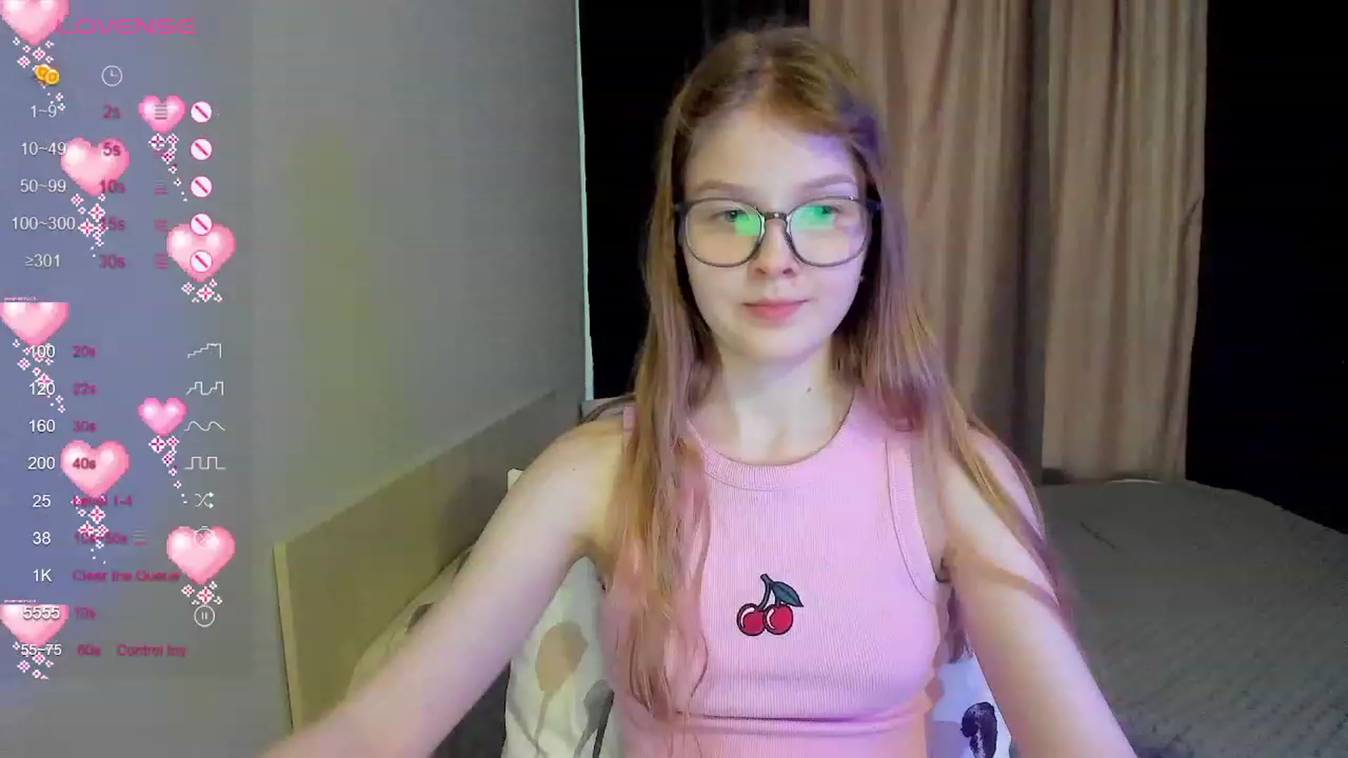 Gallery image thumbnail from EmilyEmber's myfreecams stream on, 11/19/2023, 12:30 image 15 of 20