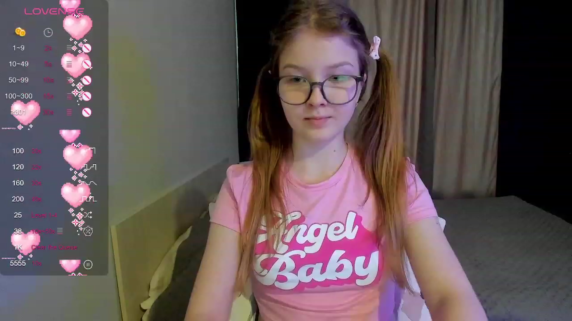 Gallery image thumbnail from EmilyEmber's myfreecams stream on, 11/20/2023, 07:49 image 9 of 20