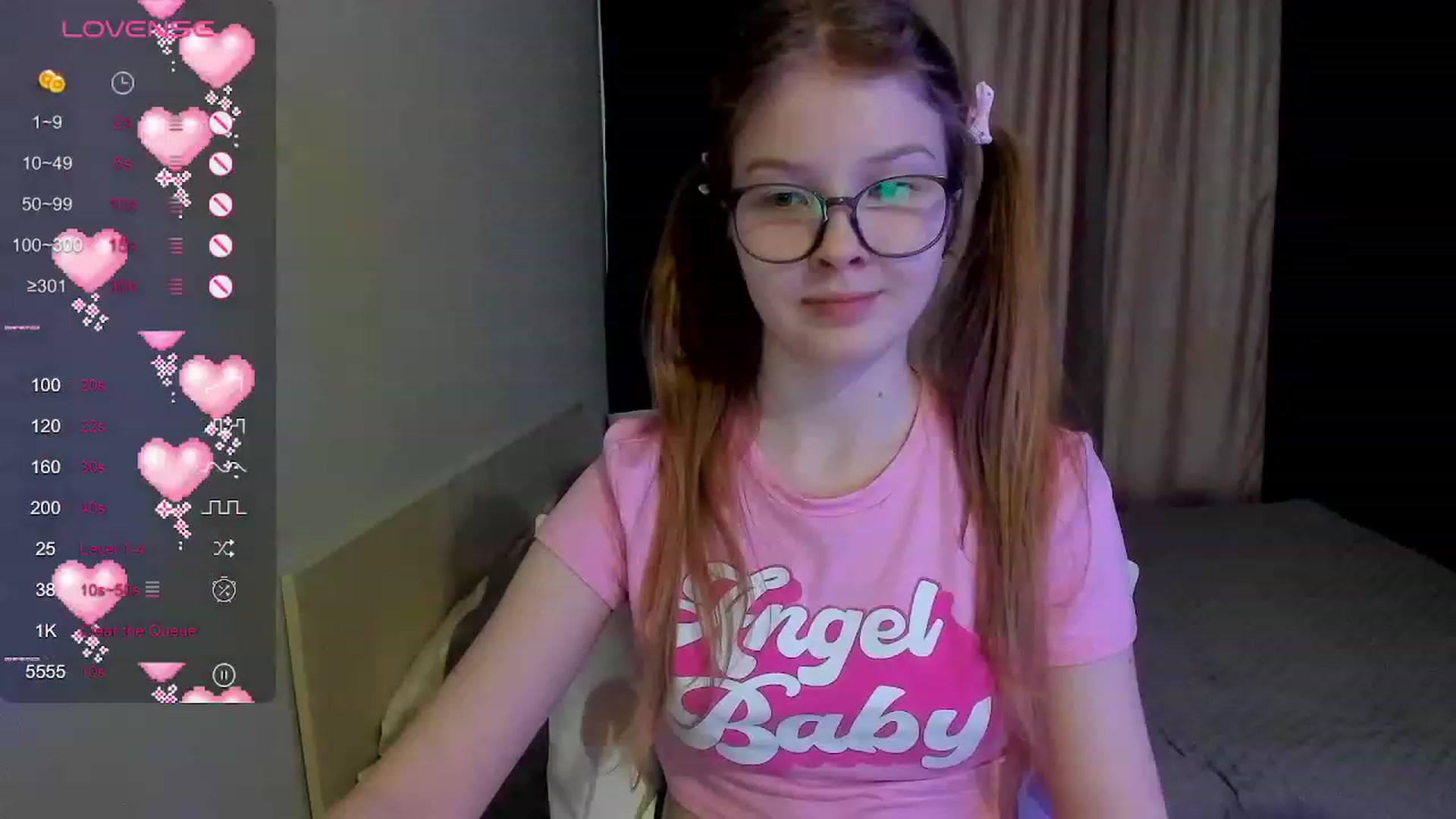Gallery image thumbnail from EmilyEmber's myfreecams stream on, 11/20/2023, 07:49 image 14 of 20