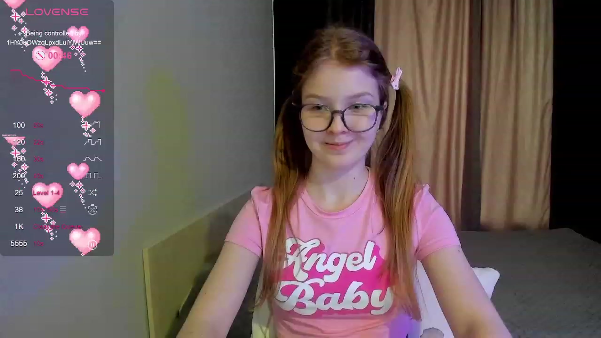 Gallery image thumbnail from EmilyEmber's myfreecams stream on, 11/20/2023, 09:05 image 15 of 20