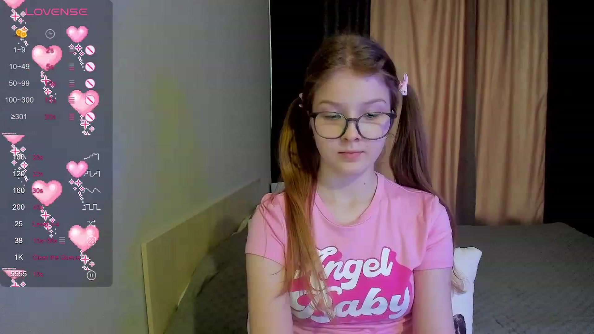 Gallery image thumbnail from EmilyEmber's myfreecams stream on, 11/20/2023, 09:05 image 3 of 20