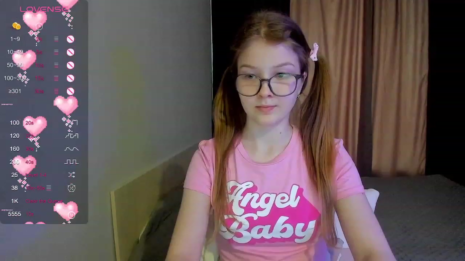 Gallery image thumbnail from EmilyEmber's myfreecams stream on, 11/20/2023, 09:05 image 4 of 20