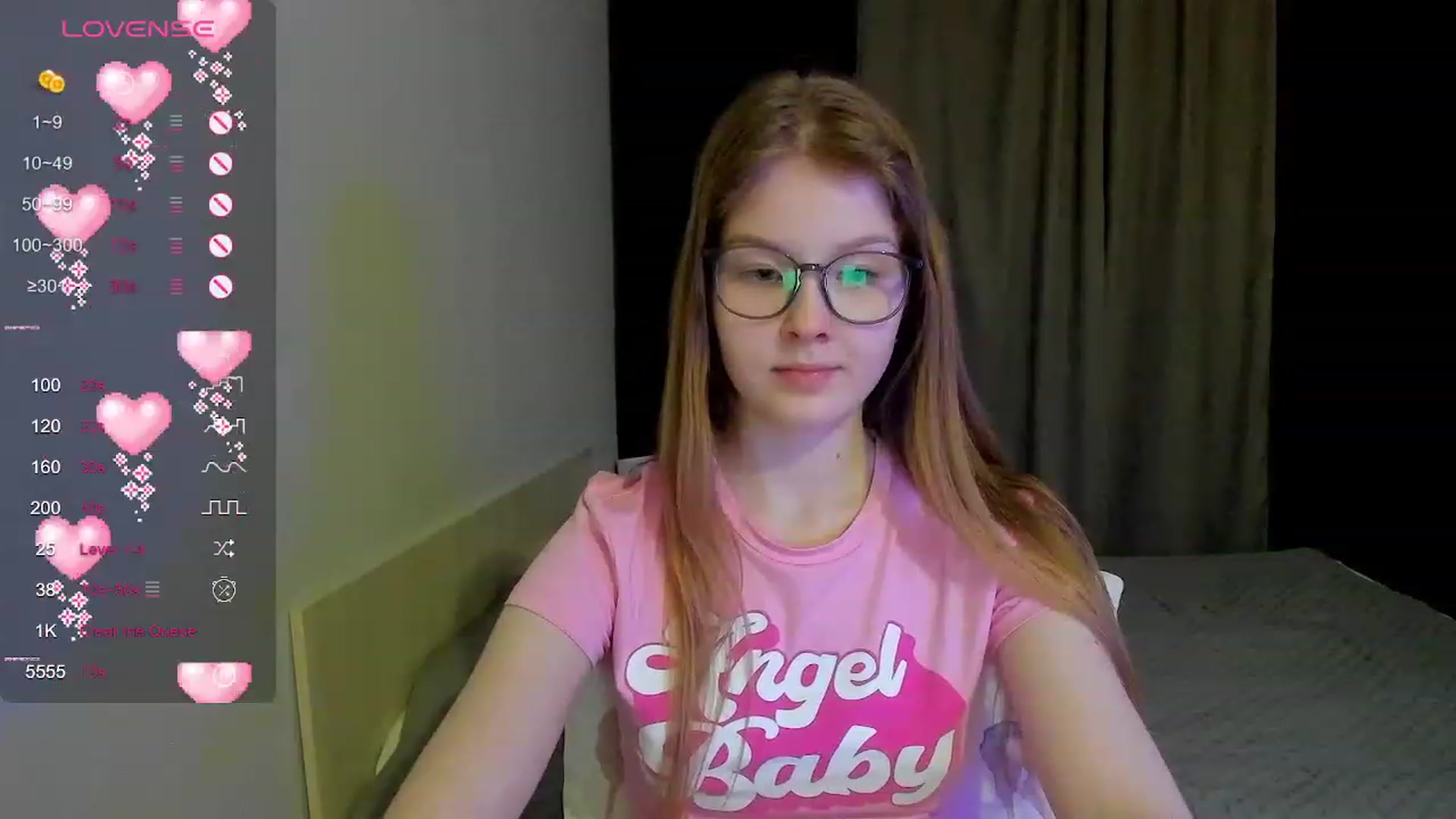 Gallery image thumbnail from EmilyEmber's myfreecams stream on, 11/20/2023, 14:39 image 7 of 20