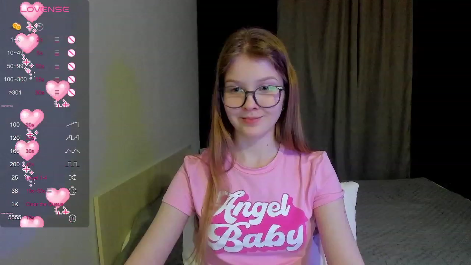 Gallery image thumbnail from EmilyEmber's myfreecams stream on, 11/20/2023, 14:39 image 4 of 20