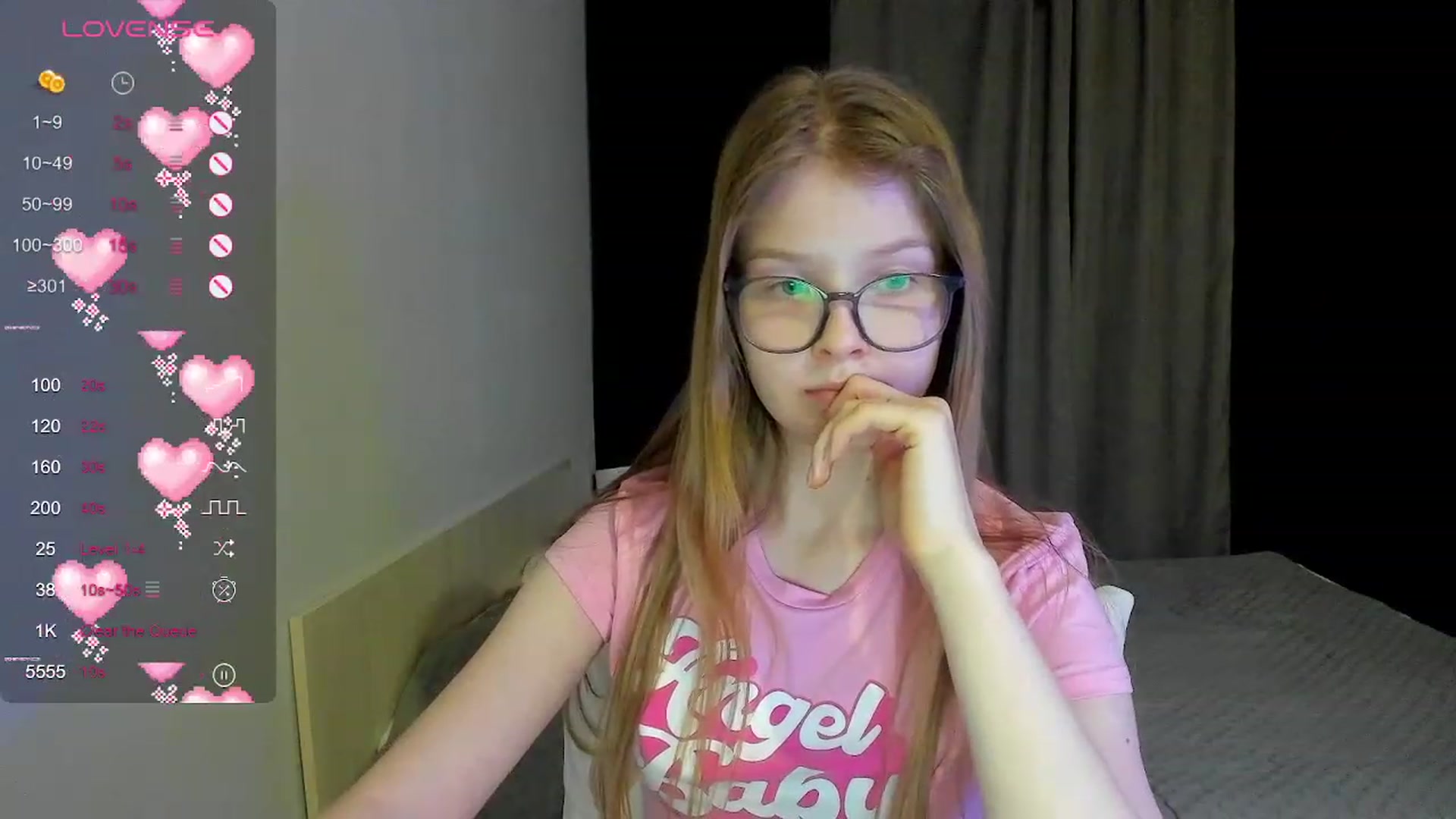 Gallery image thumbnail from EmilyEmber's myfreecams stream on, 11/20/2023, 17:09 image 17 of 20