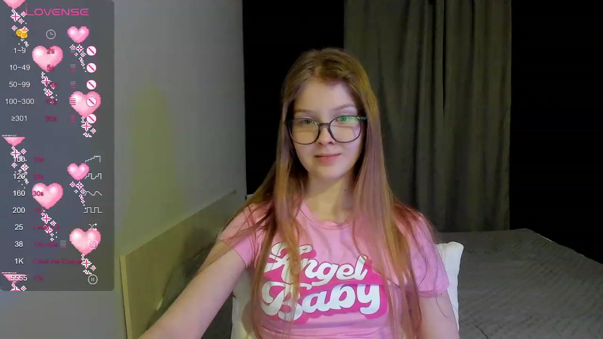 Gallery image thumbnail from EmilyEmber's myfreecams stream on, 11/20/2023, 17:09 image 15 of 20
