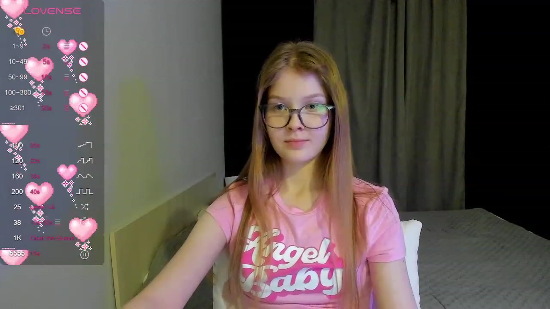 Gallery image thumbnail from EmilyEmber's myfreecams stream on, 11/20/2023, 17:09 image 19 of 20
