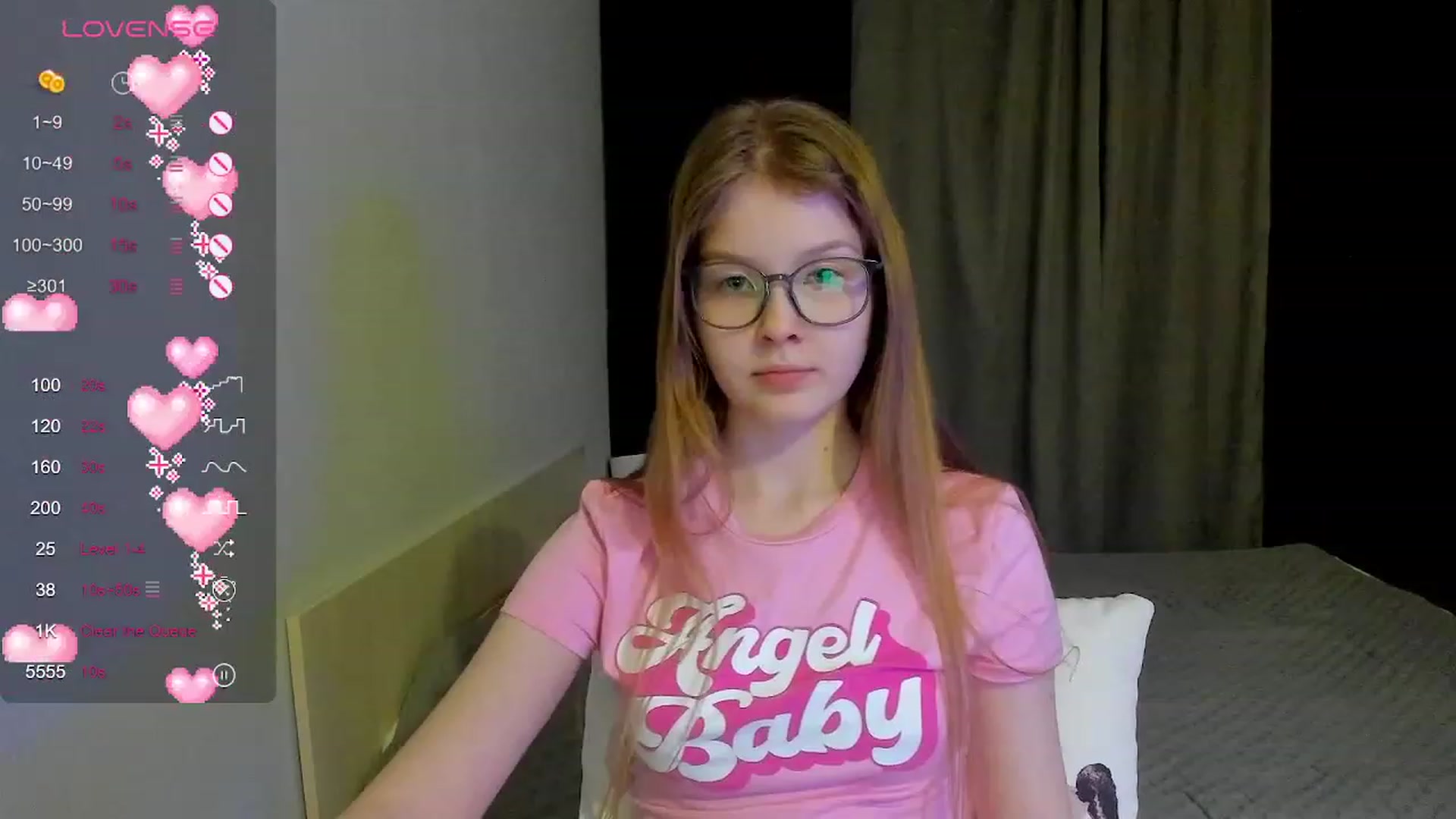 Gallery image thumbnail from EmilyEmber's myfreecams stream on, 11/20/2023, 17:09 image 2 of 20