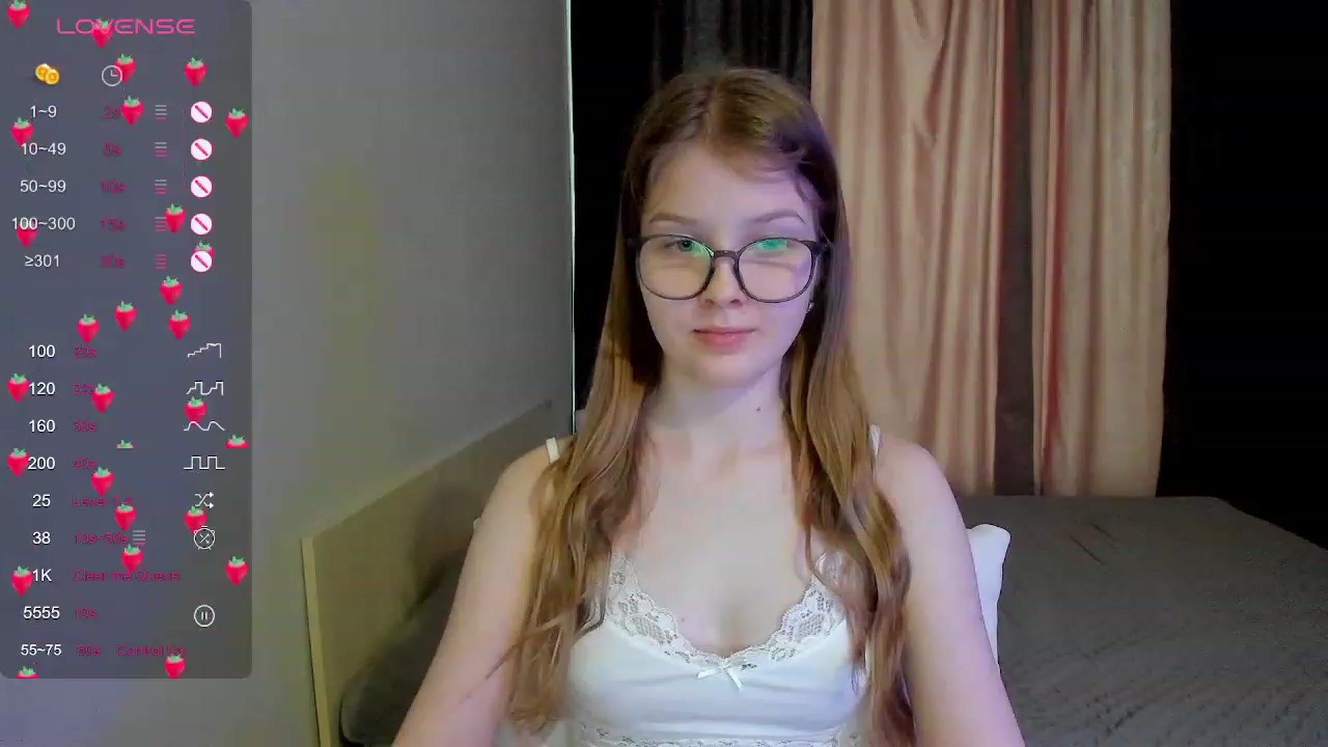 Gallery image thumbnail from EmilyEmber's myfreecams stream on, 11/22/2023, 10:40 image 4 of 20
