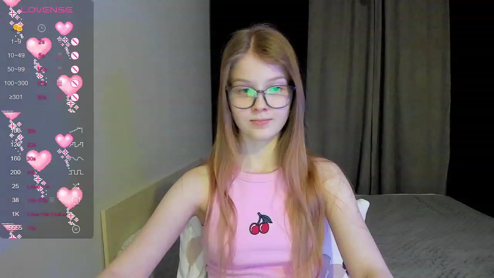 Gallery image thumbnail from EmilyEmber's myfreecams stream on, 12/01/2023, 17:25 image 2 of 20