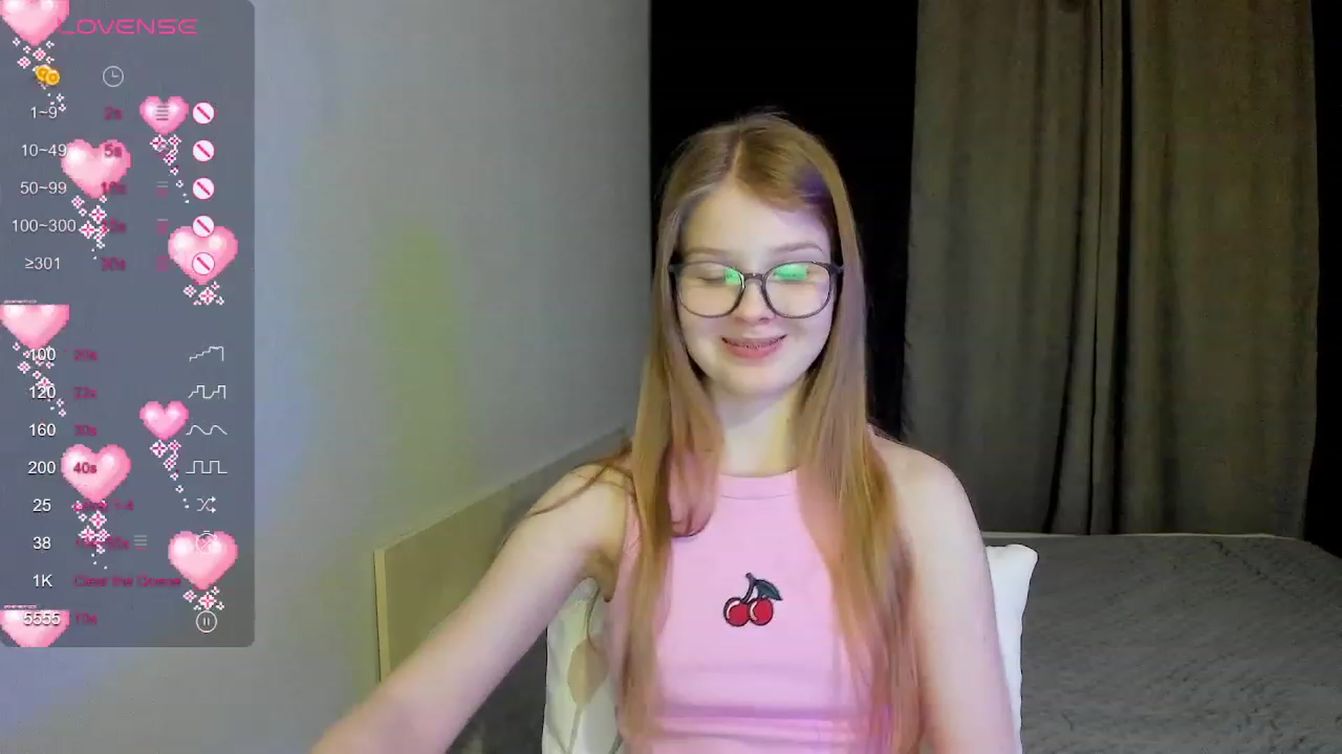 Gallery image thumbnail from EmilyEmber's myfreecams stream on, 12/01/2023, 17:25 image 9 of 20