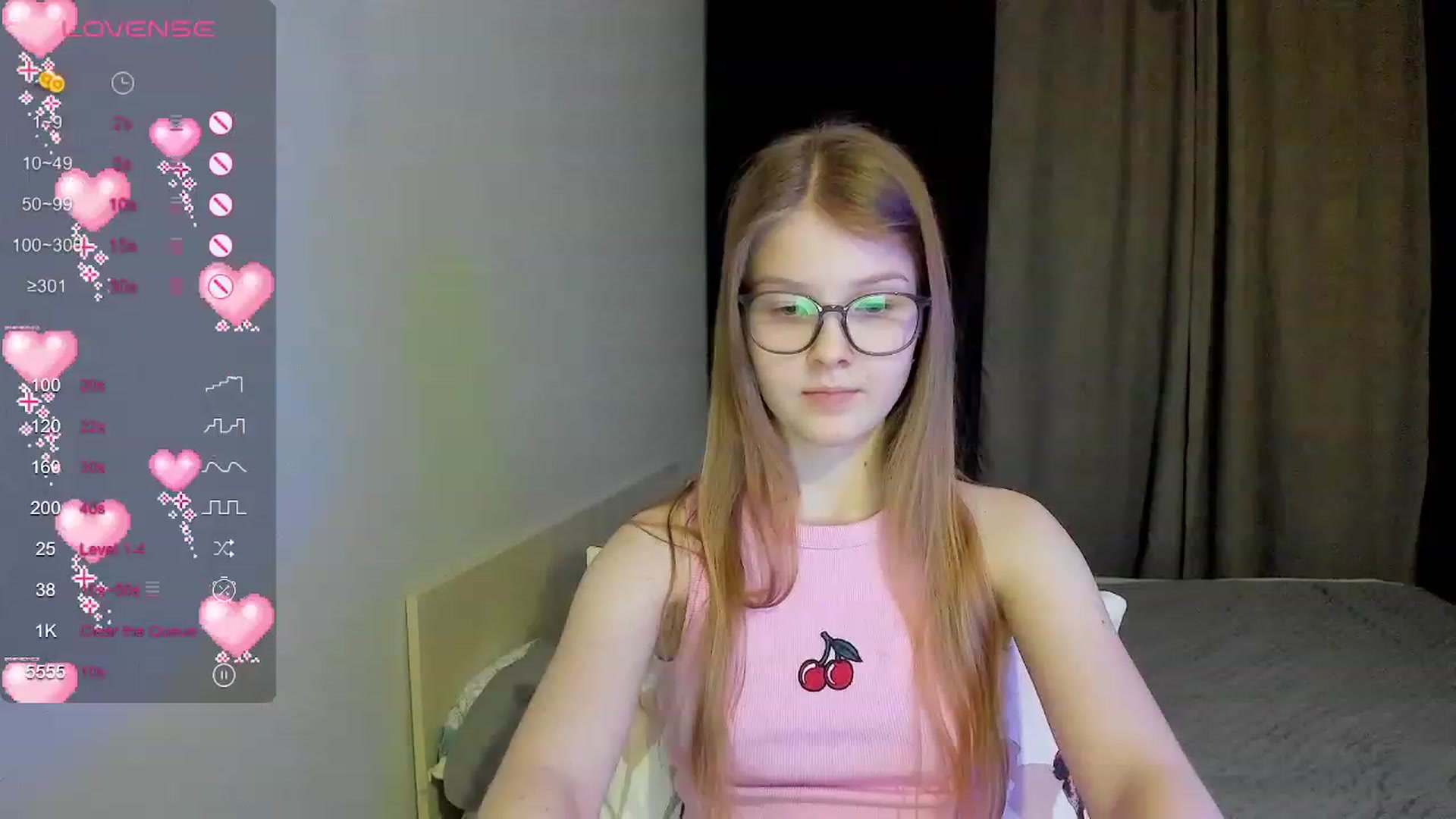 Gallery image thumbnail from EmilyEmber's myfreecams stream on, 12/01/2023, 17:25 image 11 of 20