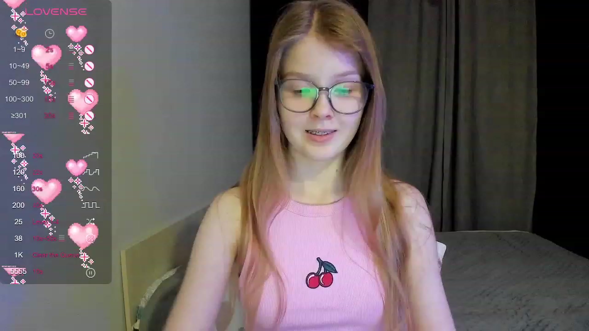 Gallery image thumbnail from EmilyEmber's myfreecams stream on, 12/01/2023, 17:25 image 1 of 20