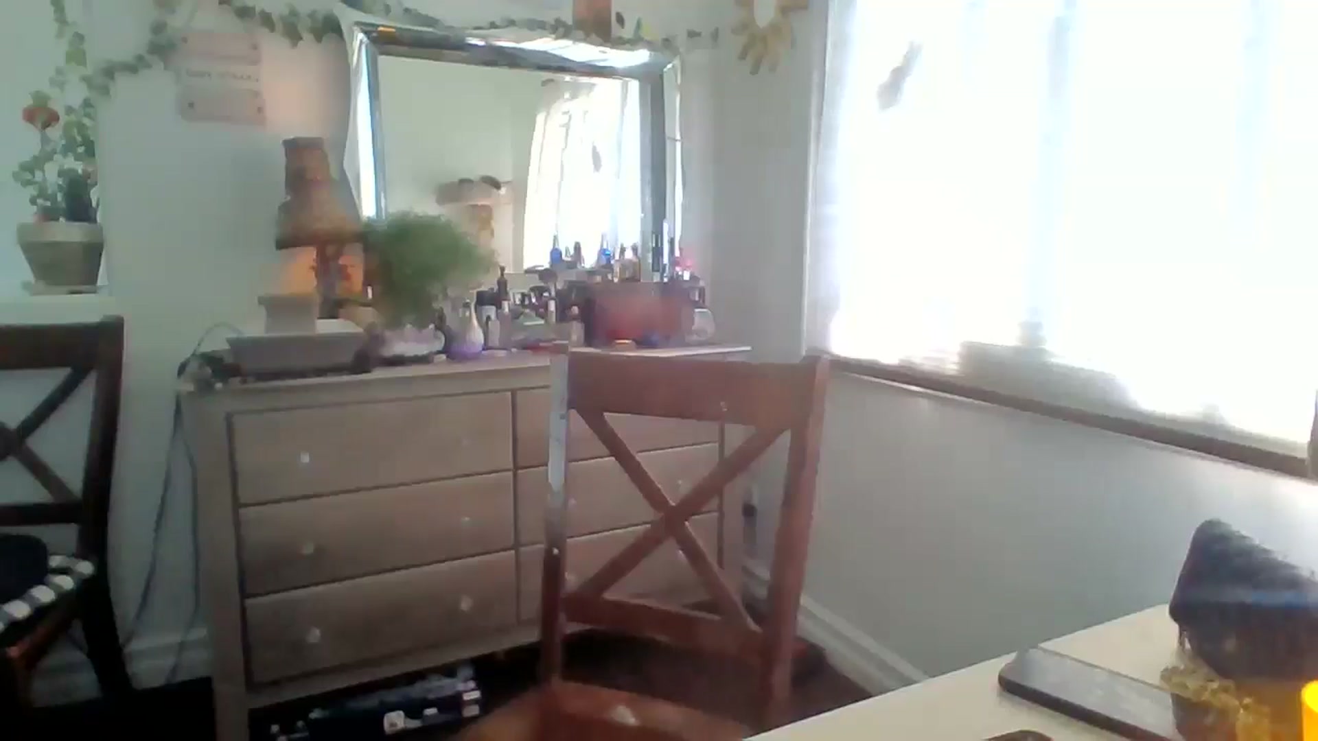 Gallery image thumbnail from EmilyEmbers's myfreecams stream on, 05/28/2025, 17:04 image 2 of 20