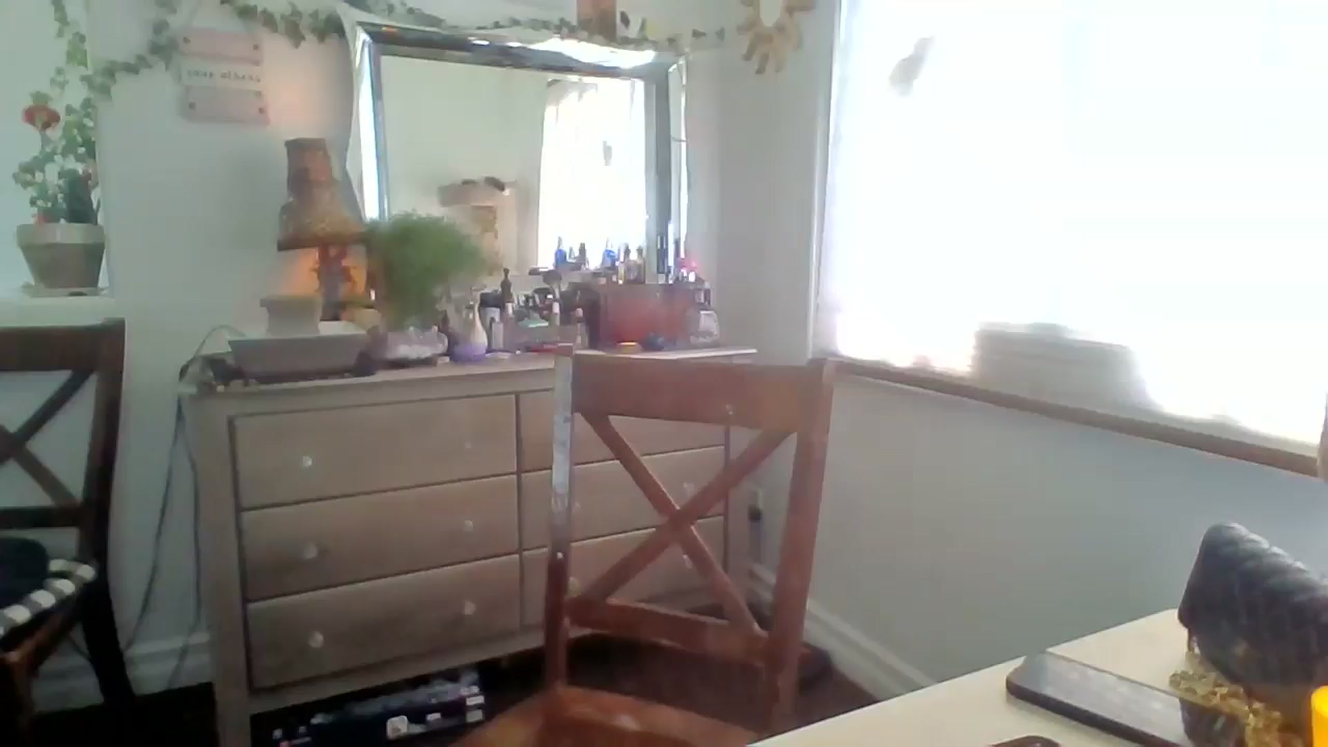 Gallery image thumbnail from EmilyEmbers's myfreecams stream on, 05/28/2025, 17:04 image 1 of 20