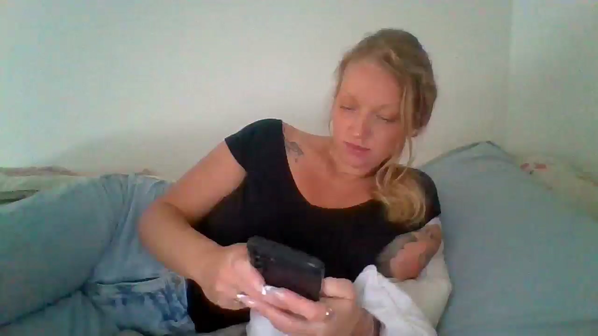 Gallery image thumbnail from EmilyEmbers's myfreecams stream on, 06/23/2025, 16:07 image 2 of 20
