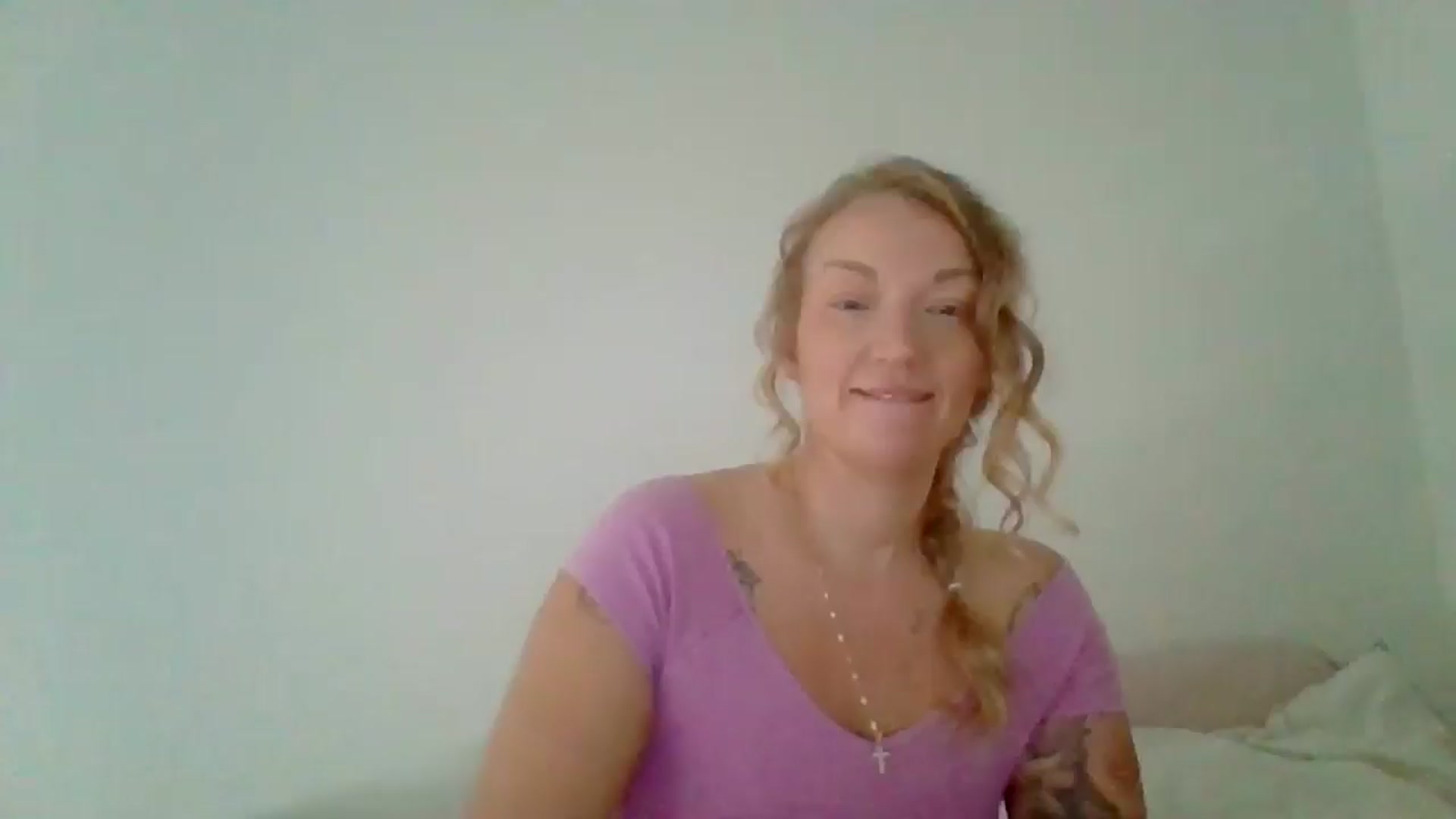 Gallery image thumbnail from EmilyEmbers's myfreecams stream on, 07/03/2025, 16:44 image 1 of 20