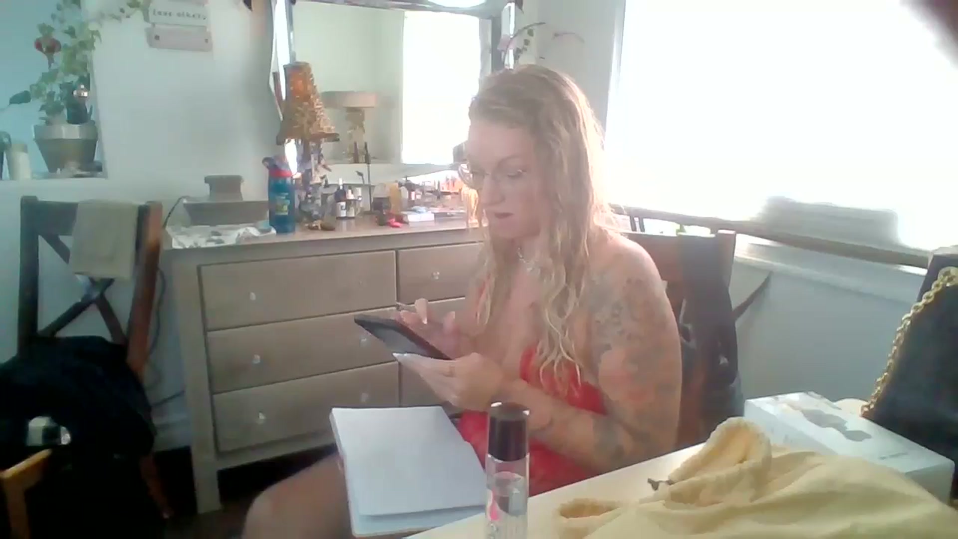 Gallery image thumbnail from EmilyEmbers's myfreecams stream on, 09/11/2025, 17:50 image 9 of 20