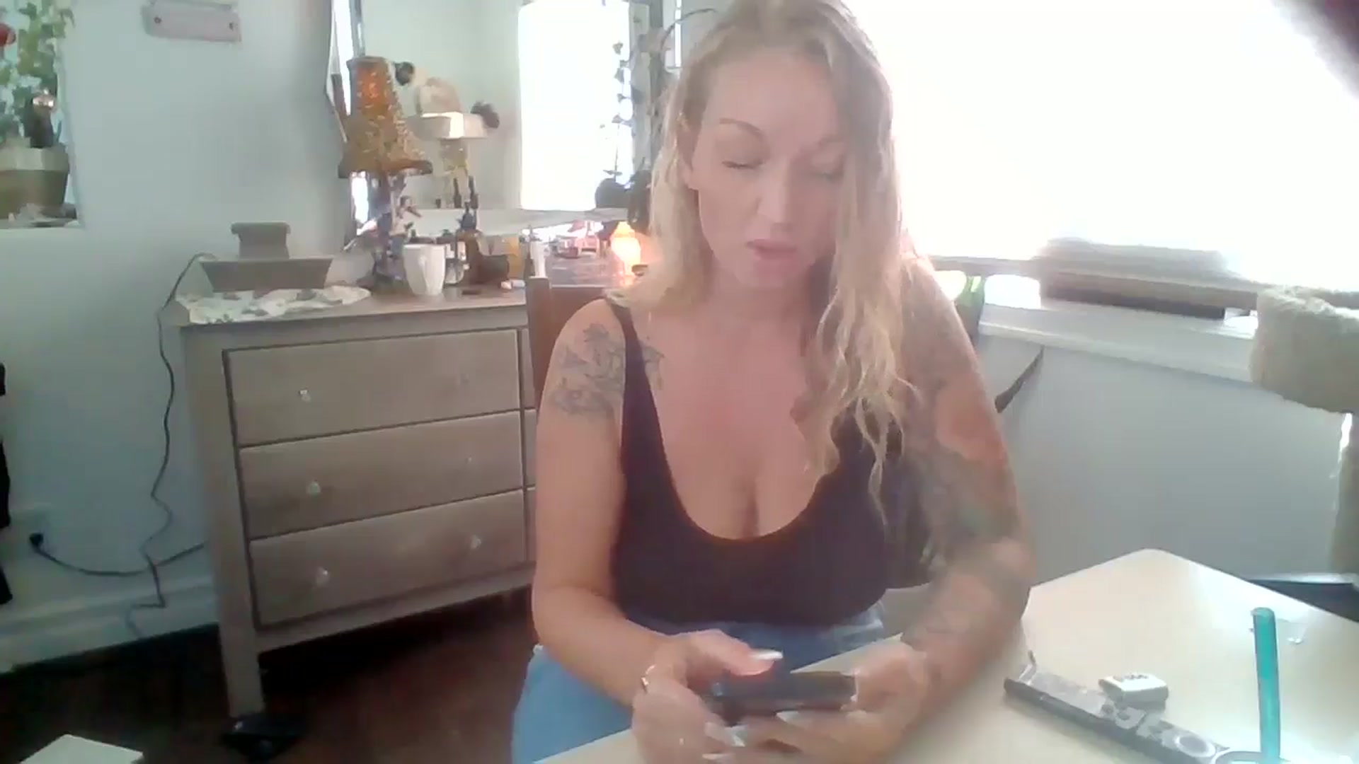 Gallery image thumbnail from EmilyEmbers's myfreecams stream on, 09/12/2025, 16:24 image 17 of 20