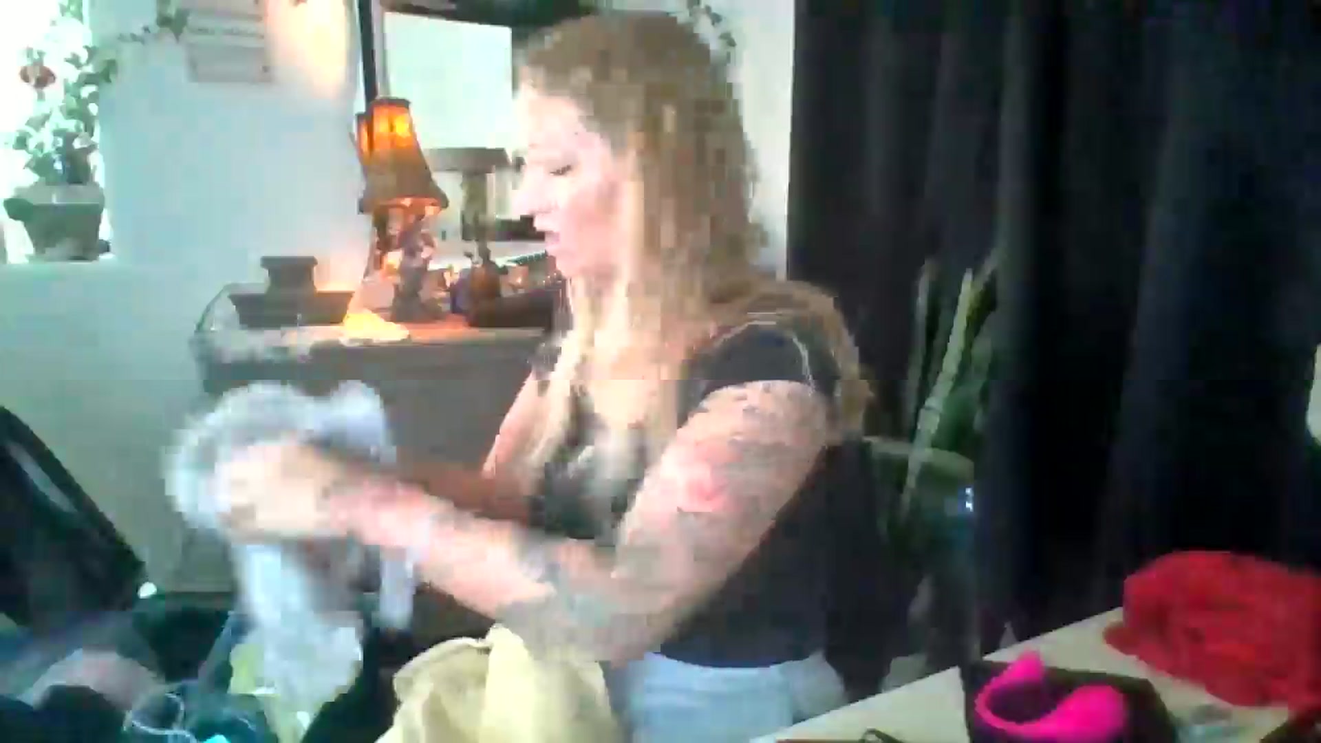 Gallery image thumbnail from EmilyEmbers's myfreecams stream on, 09/24/2025, 16:56 image 7 of 20