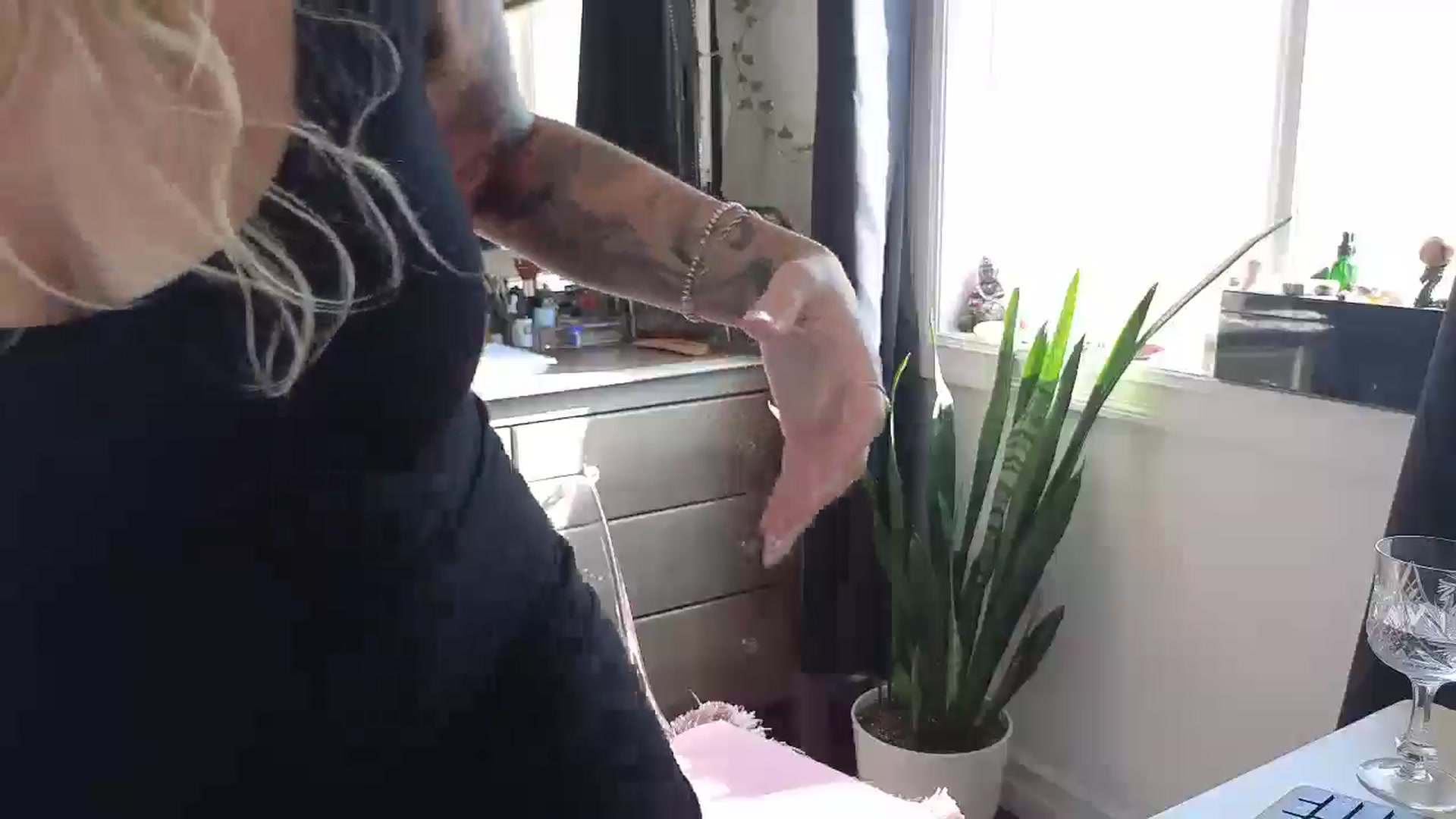 Gallery image thumbnail from EmilyEmbers's myfreecams stream on, 10/09/2025, 18:34 image 16 of 20
